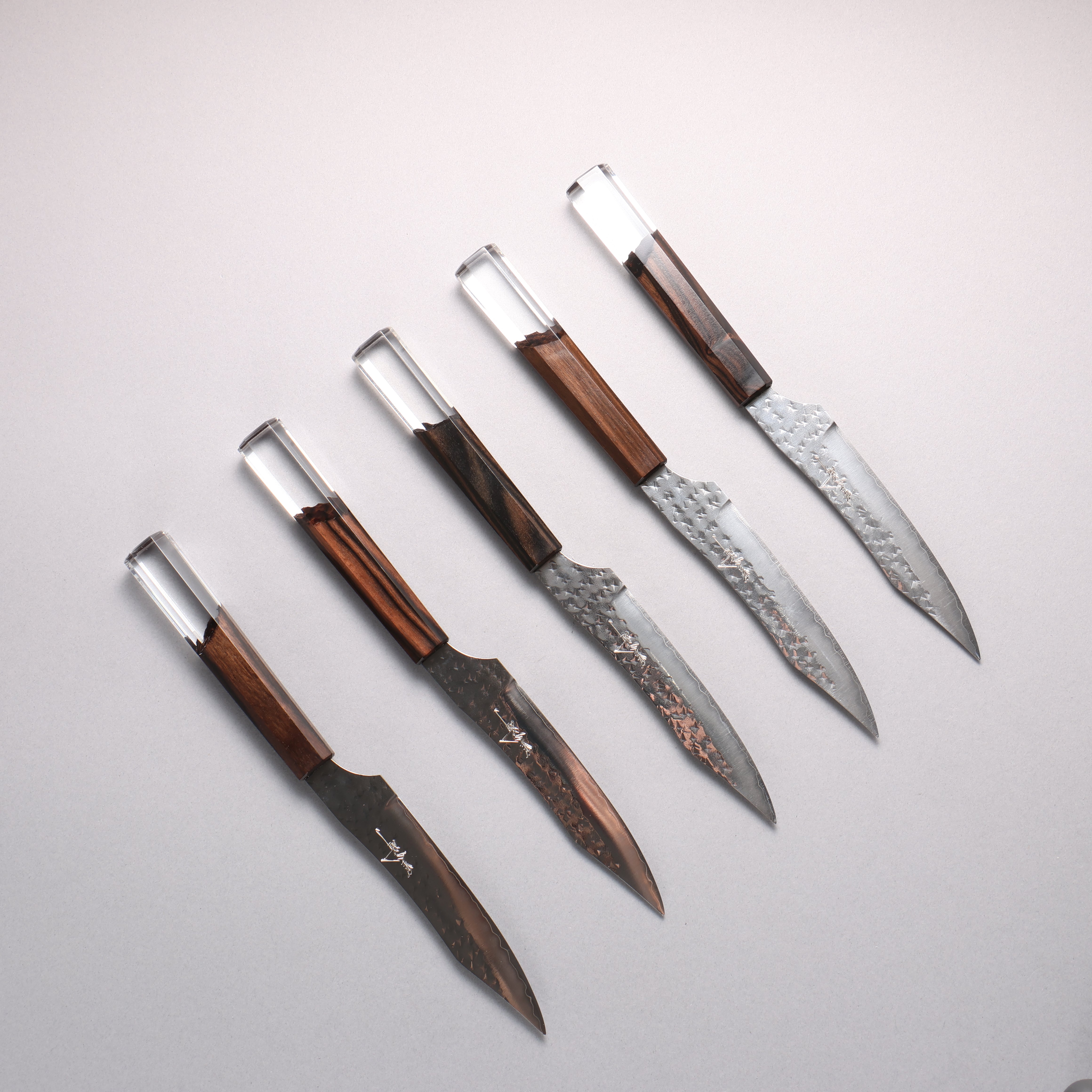 Yu Kurosaki Senko Set of 5 SG2 Hammered Steak Knife 110mm Ebony and Clear Resin Handle