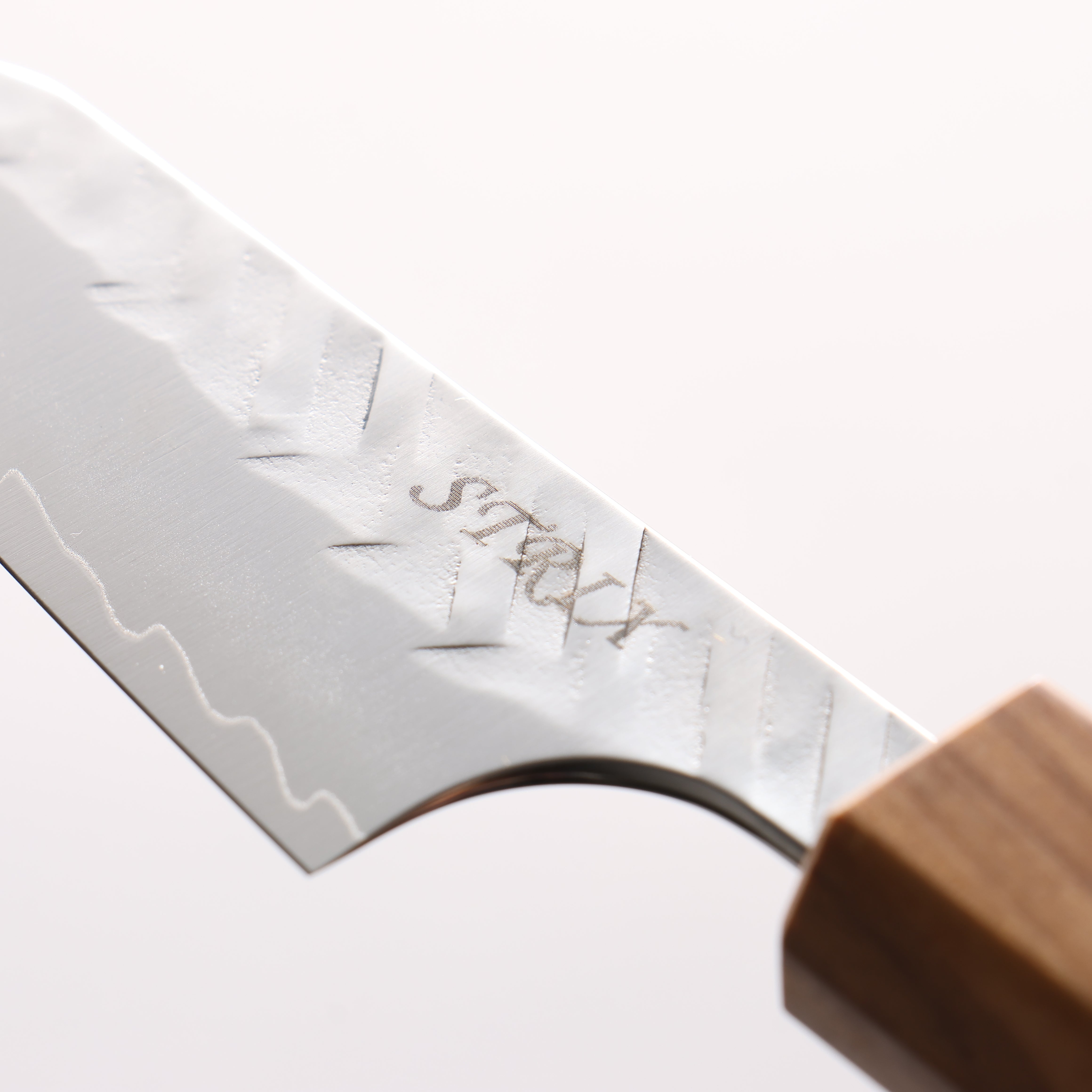Yoshimi Kato SPG STRIX Hammered (V) Kiritsuke Paring 80mm Olive (Red Turquoise Ring) Handle