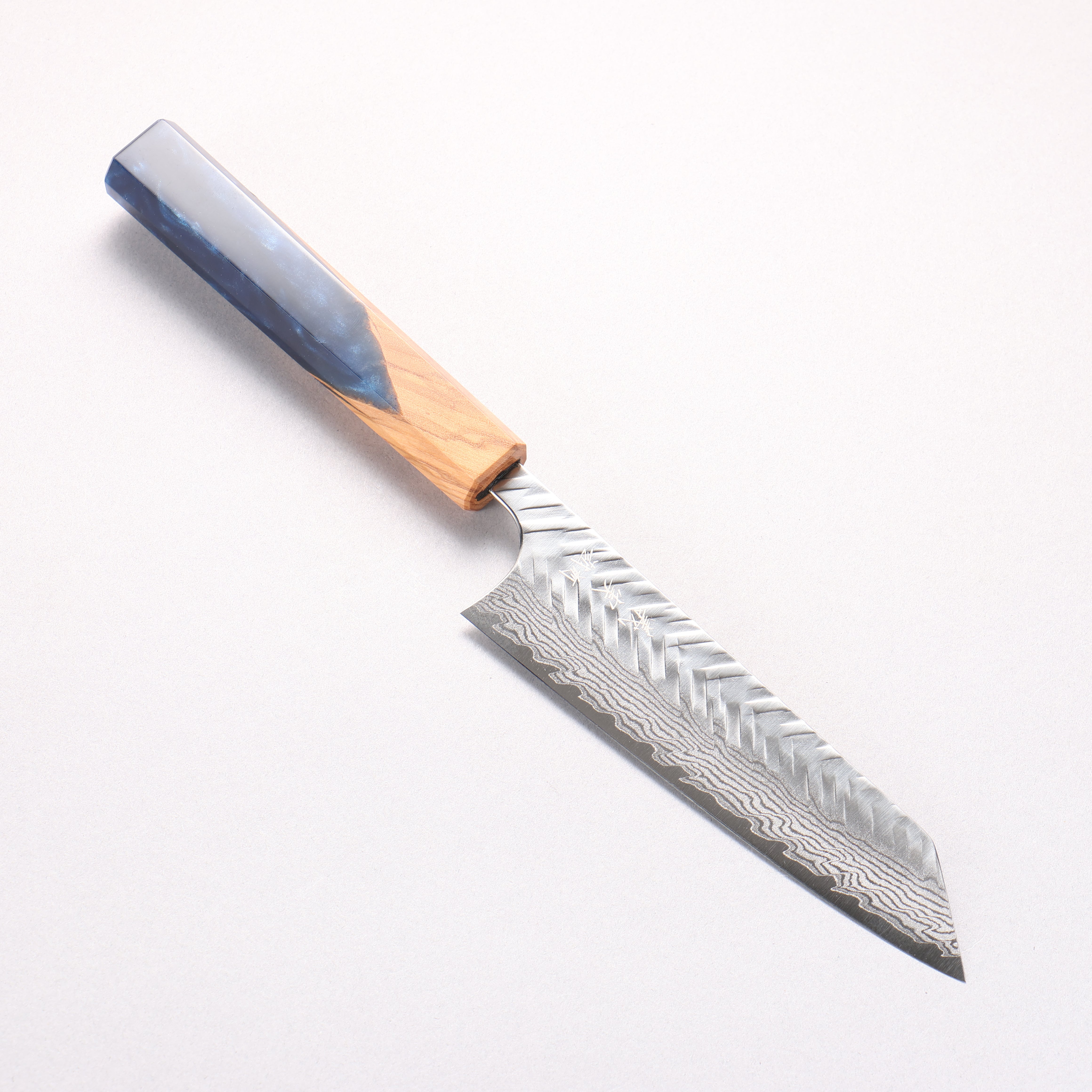 Yoshimi Kato VG-XEOS Damascus Hammered (V) Small Bunka 130mm Olive Tree and Blue Resin Handle