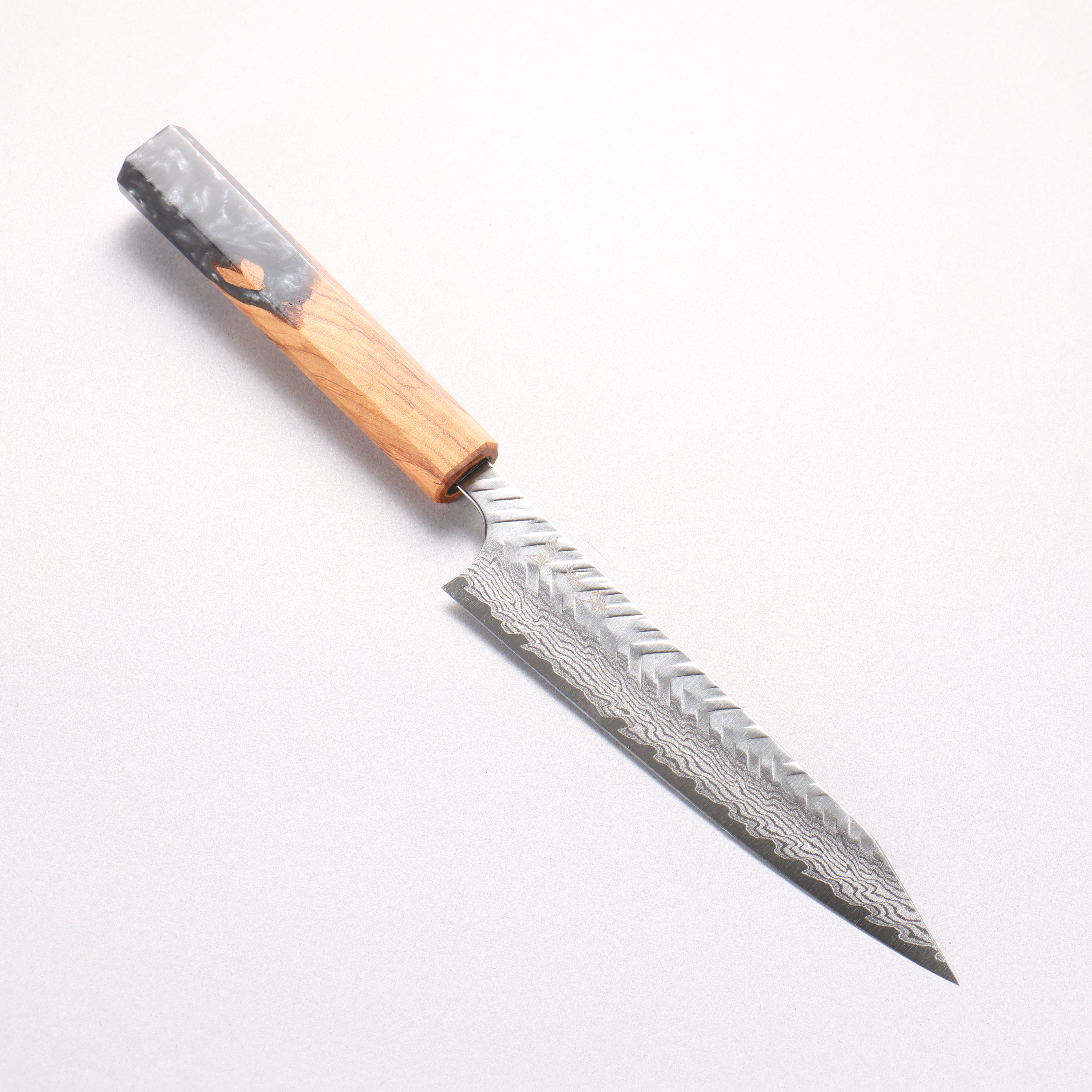 Yoshimi Kato VG-XEOS Damascus Hammered (V) Kiritsuke Petty-Utility 150mm Olive Tree and Black Resin Handle