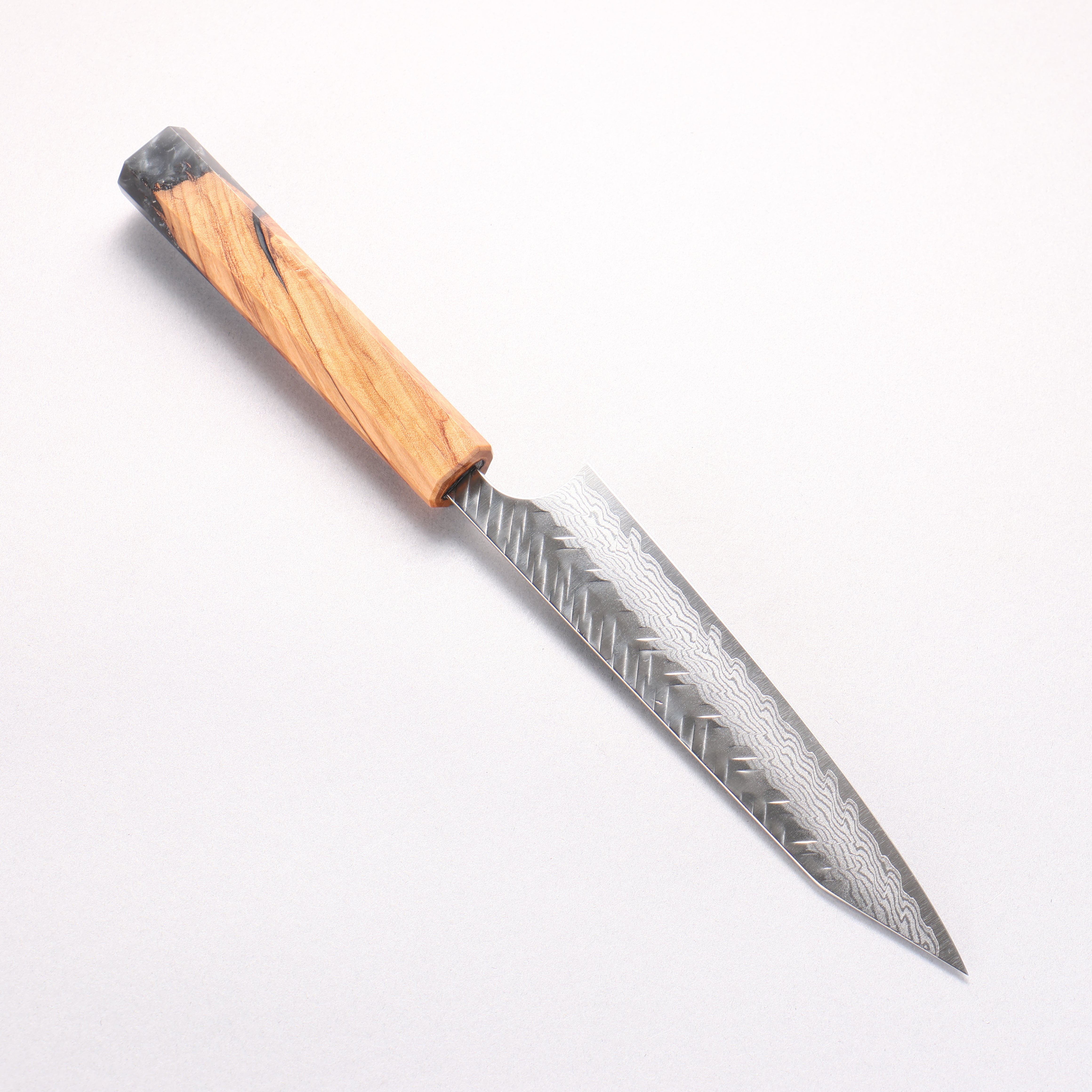 Yoshimi Kato VG-XEOS Damascus Hammered (V) Kiritsuke Petty-Utility 150mm Olive Tree and Black Resin Handle