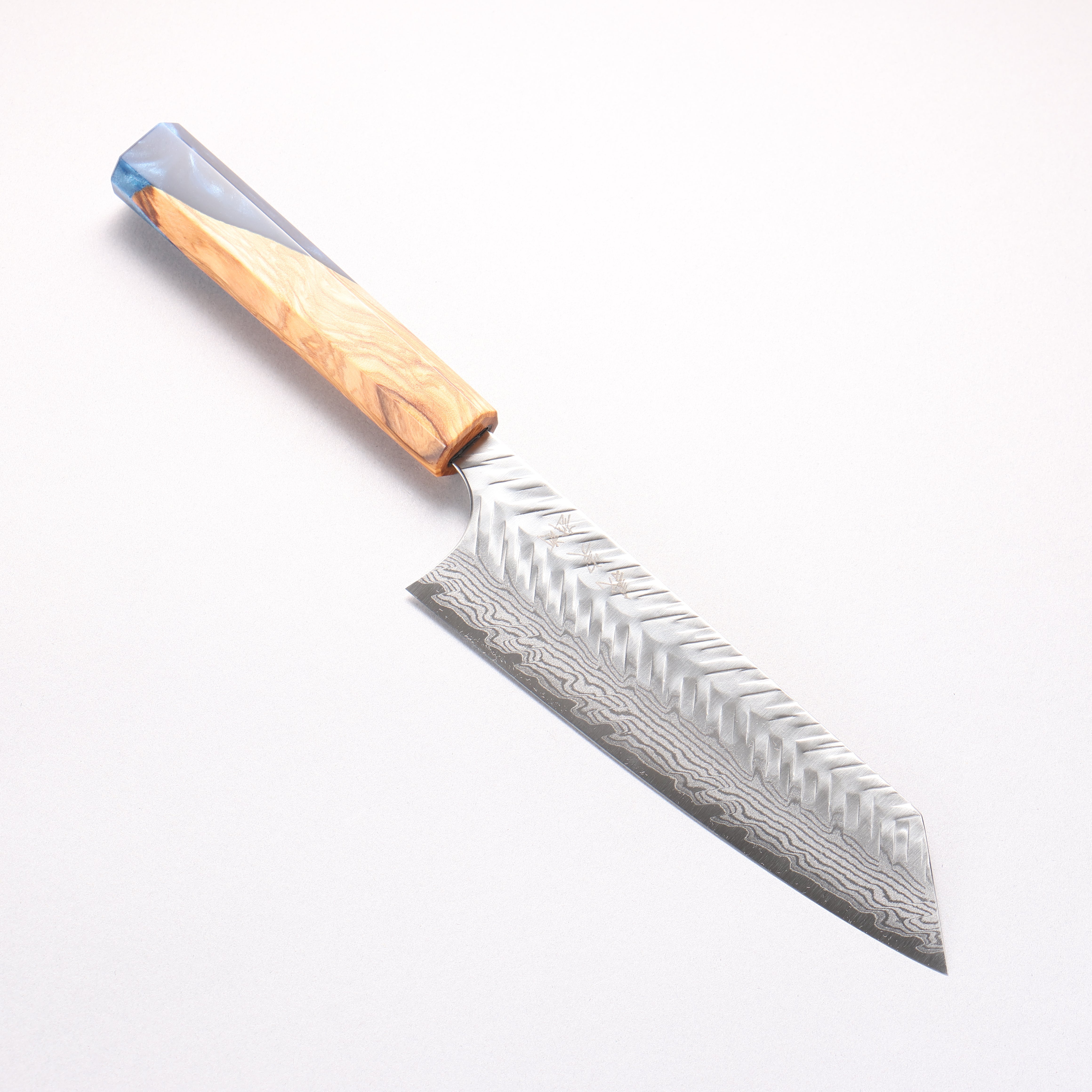 Yoshimi Kato VG-XEOS Damascus Hammered (V) Bunka 170mm Olive Tree and Blue Resin Handle - Seisuke Knife
