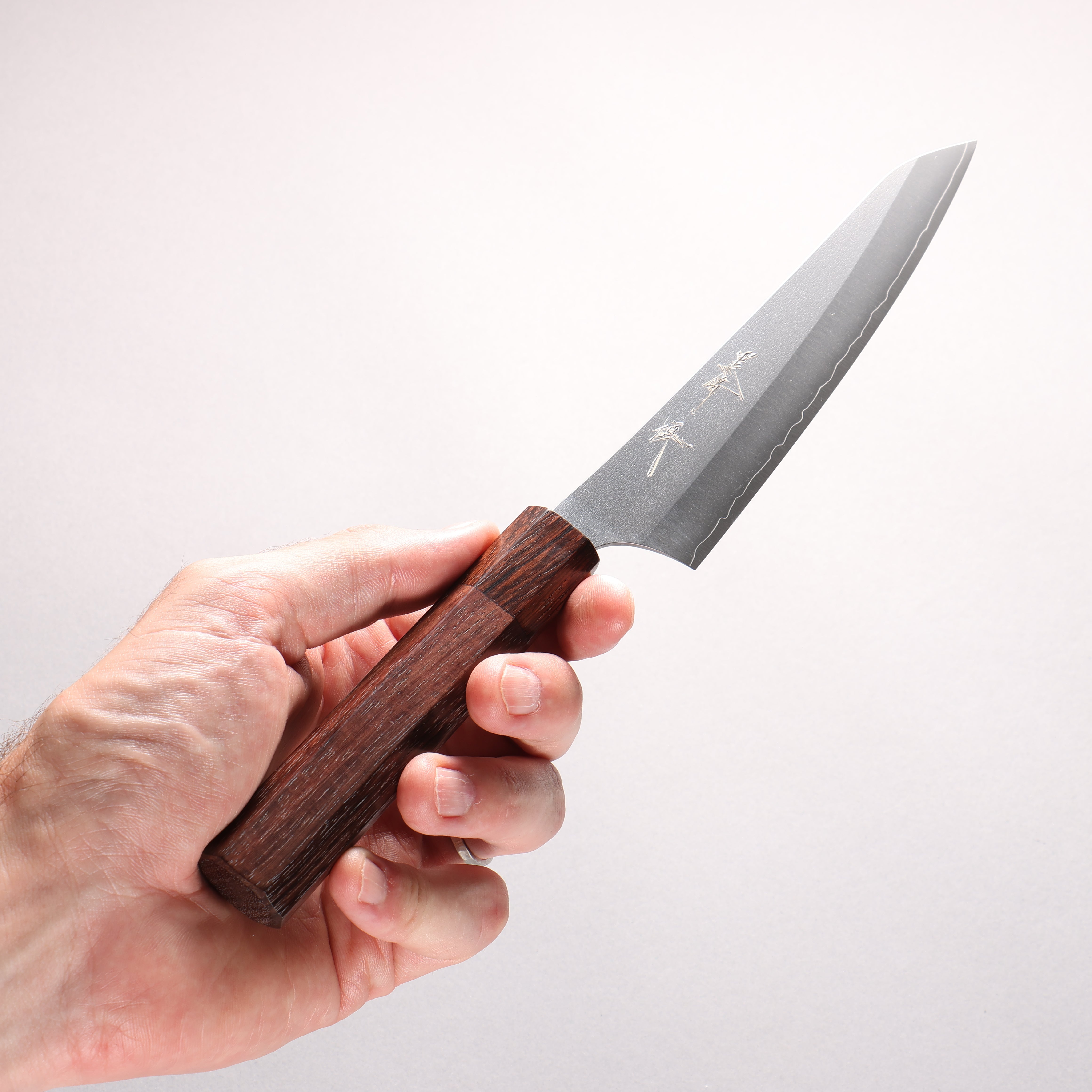 Yu Kurosaki Gekko VG-XEOS Petty-Utility 150mm Rosewood (ferrule: Honduras) Handle
