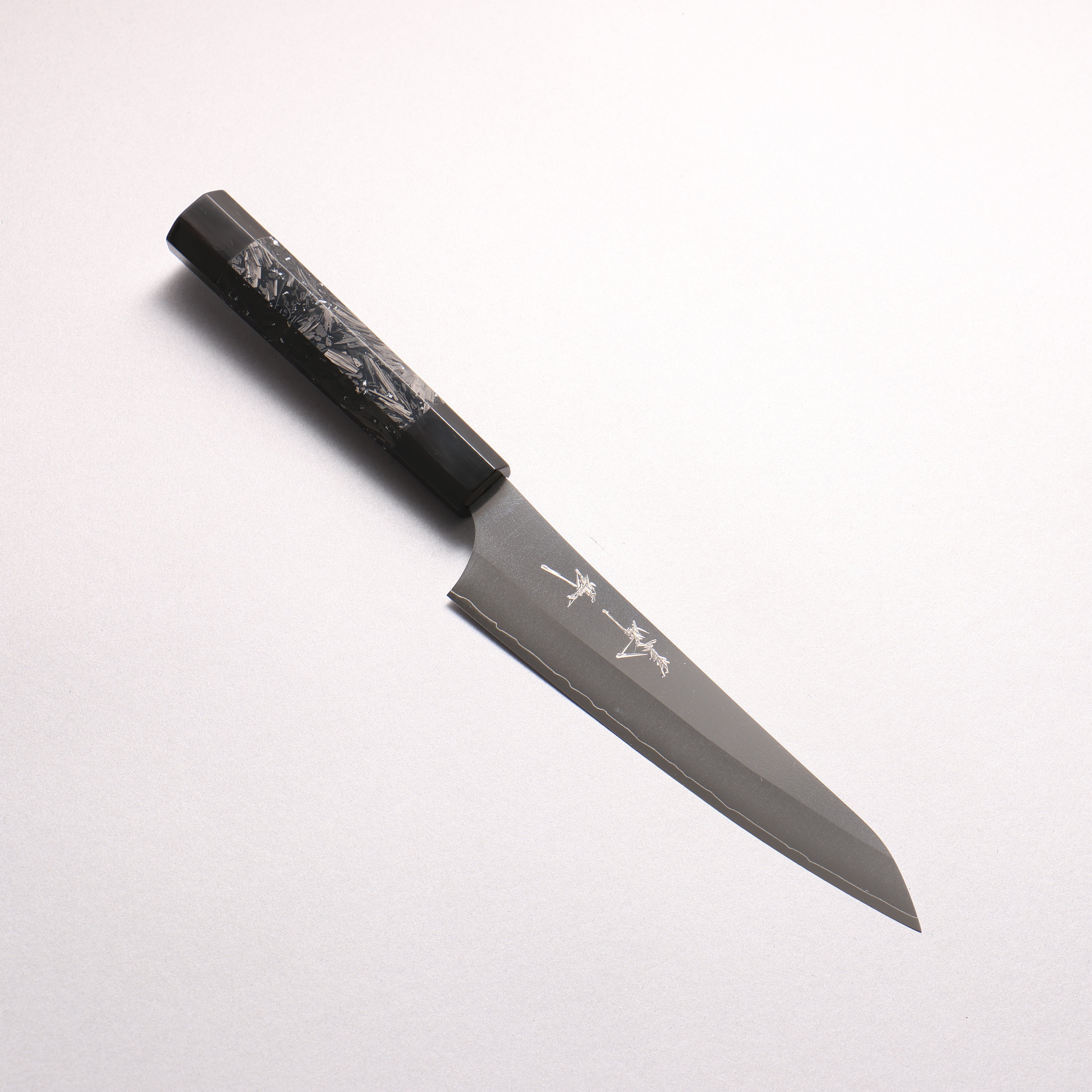 [Ginza Only] Yu Kurosaki Gekko VG-XEOS Petty-Utility 150mm Carbon Fiber with Silver Speckles (ferrule and end cap: Black Water Buffalo Horn) Handle - Seisuke Knife