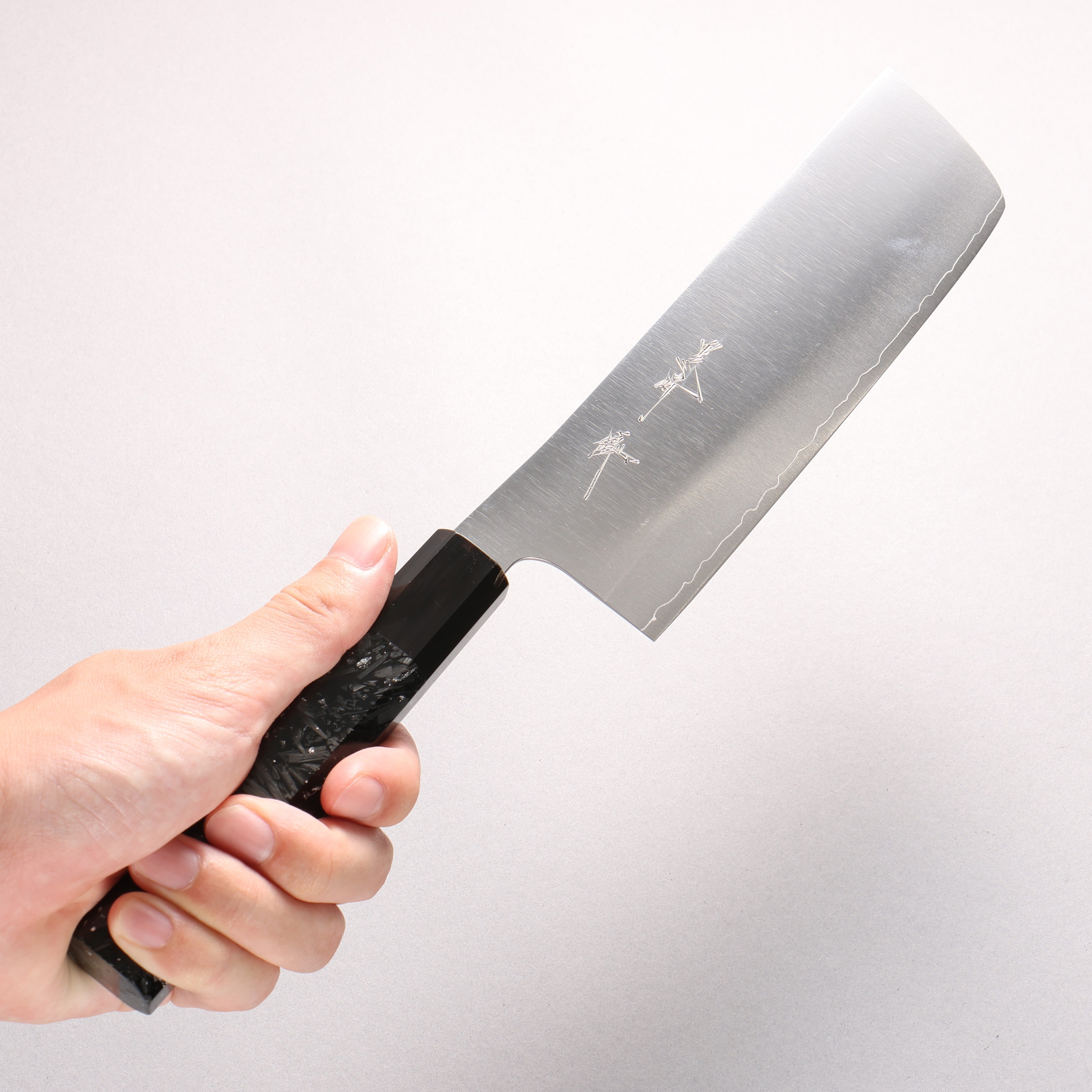 [Ginza Only] Yu Kurosaki Gekko VG-XEOS Nakiri 165mm Carbon Fiber with Silver Speckles (ferrule: Black Water Buffalo Horn) Handle
