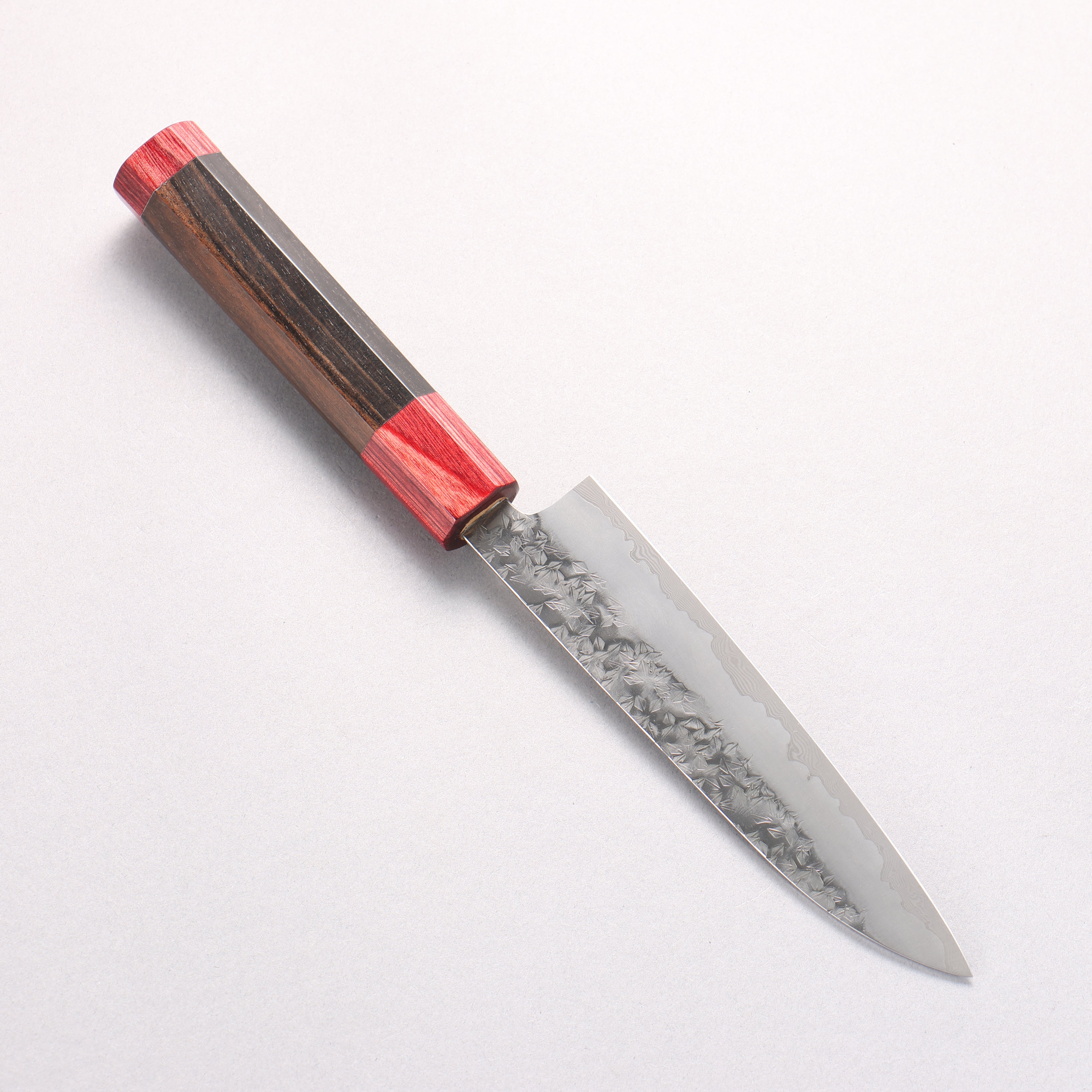 Makoto Kurosaki Kaen Coreless Hammered Damascus Petty-Utility 135mm Ebony Wood(With Double Red Pakka wood) Handle