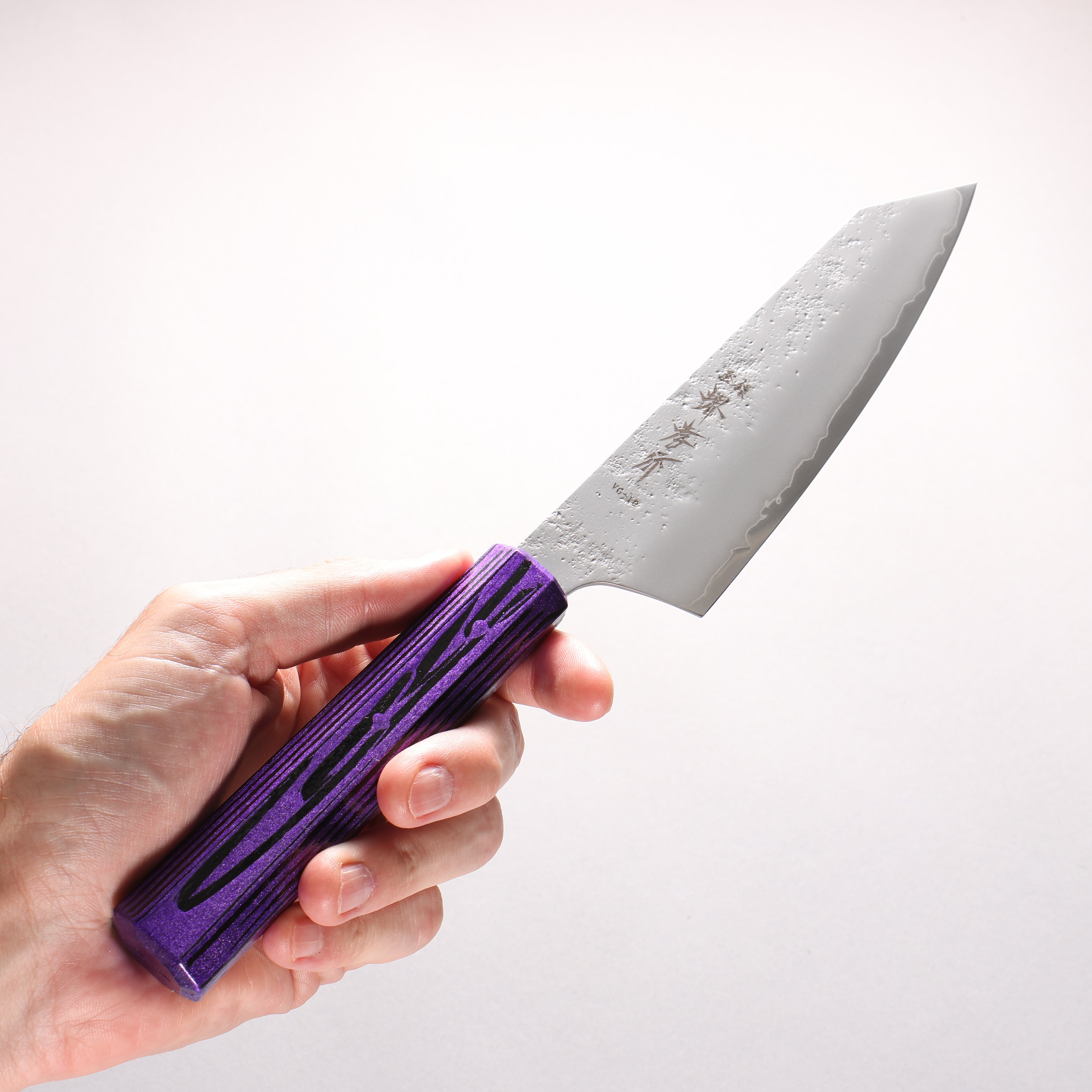 Sakai Takayuki Saikou VG10 Nashiji Kengata Santoku 160mm Brilliant Purple Lacquer Color Handle