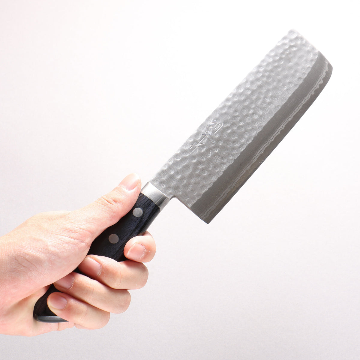 Kunihira Kokuryu VG10 Hammered Damascus Nakiri 165mm Navy blue Pakka wood Handle