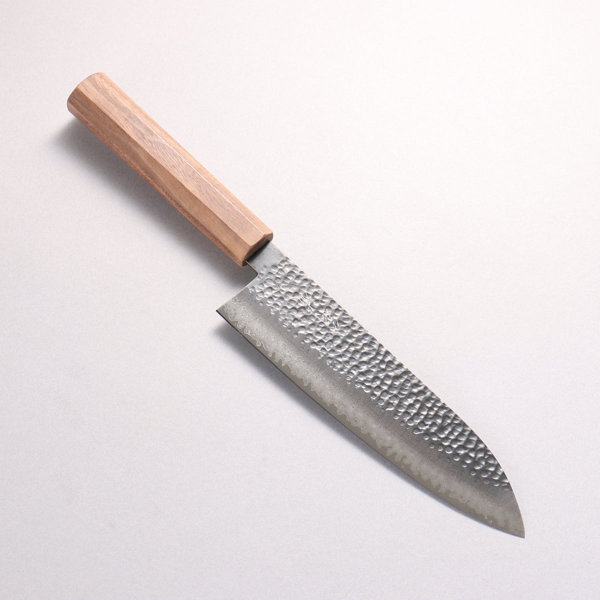 Oul VG10 Hammered Damascus Black dyeing Santoku 180mm Walnut Handle