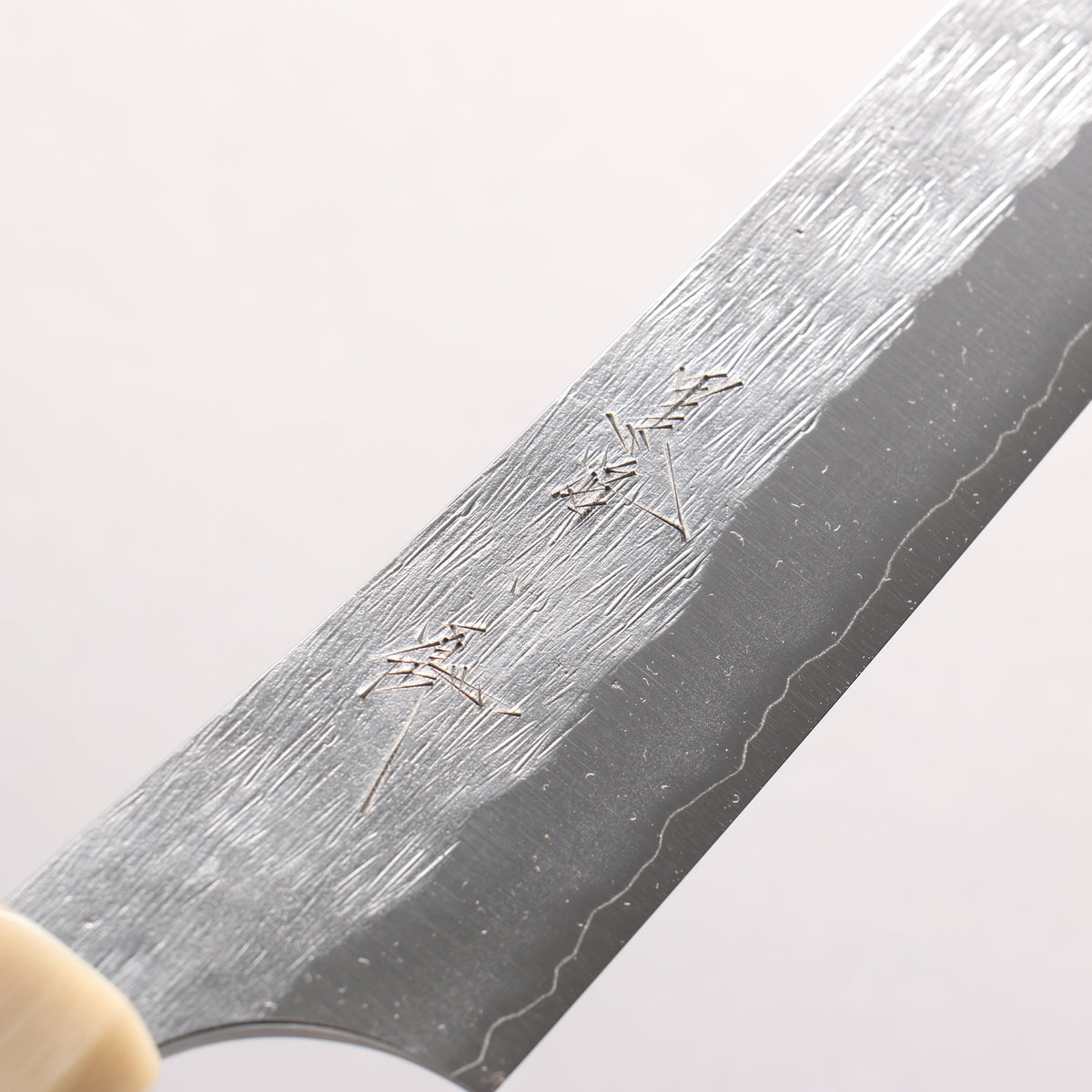 Yu Kurosaki Suiren Silver Steel No.3 Hammered Sujihiki 240mm Olive Tree (ferrule: White Water Buffalo Horn) Handle