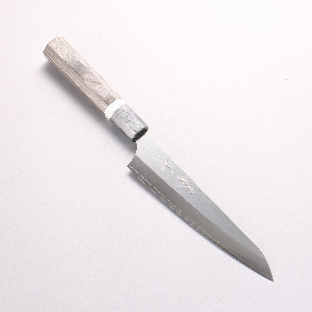 Yu Kurosaki Gekko VG-XEOS Petty-Utility 150mm Gray Stabilized Wood (Ferrule: Gray Marbled Acrylic with White and Silver Rings) Handle
