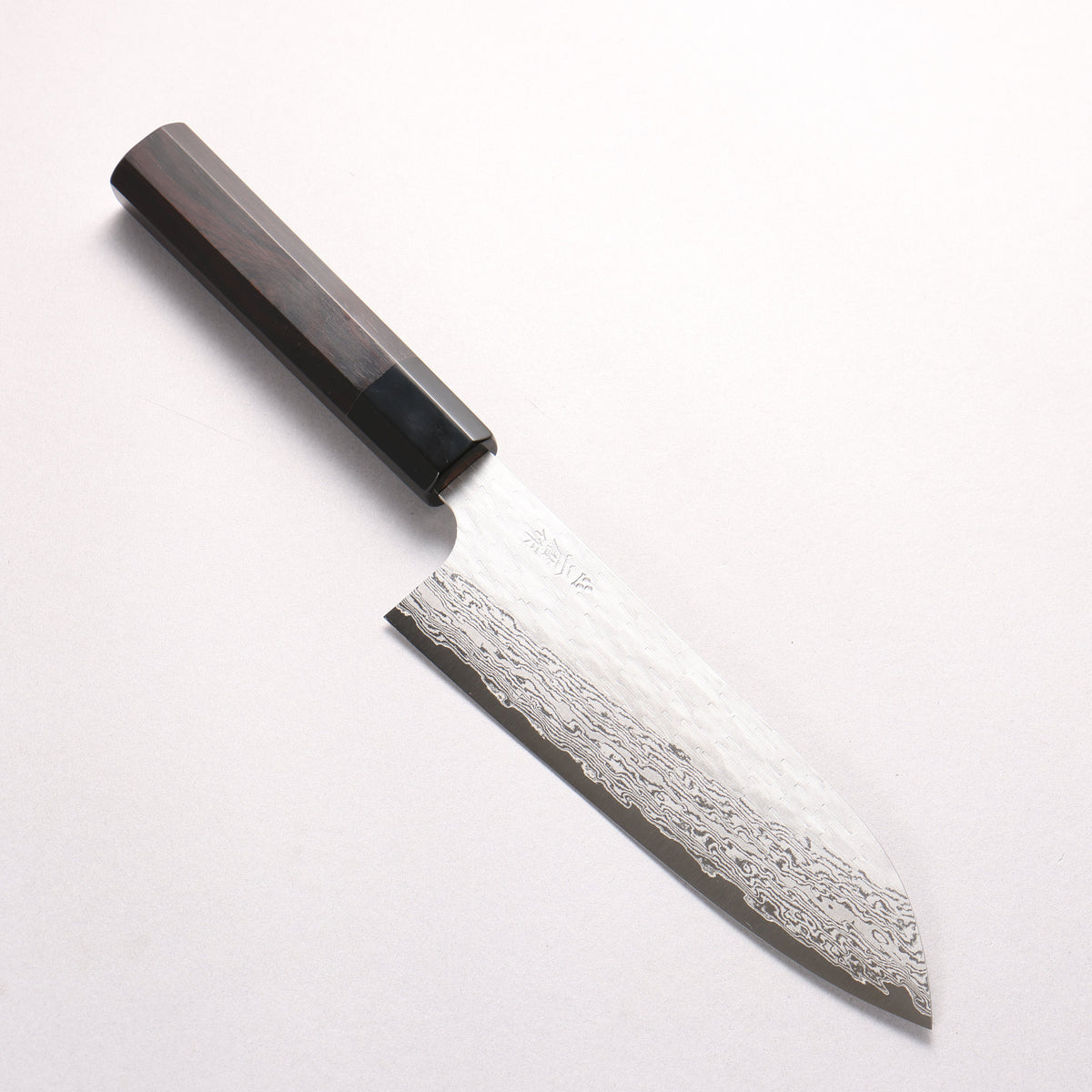 Nigara VG-XEOS Hammered Damascus Santoku 180mm Ebony Wood (ferrule: Black Water Buffalo Horn) Handle - Seisuke Knife
