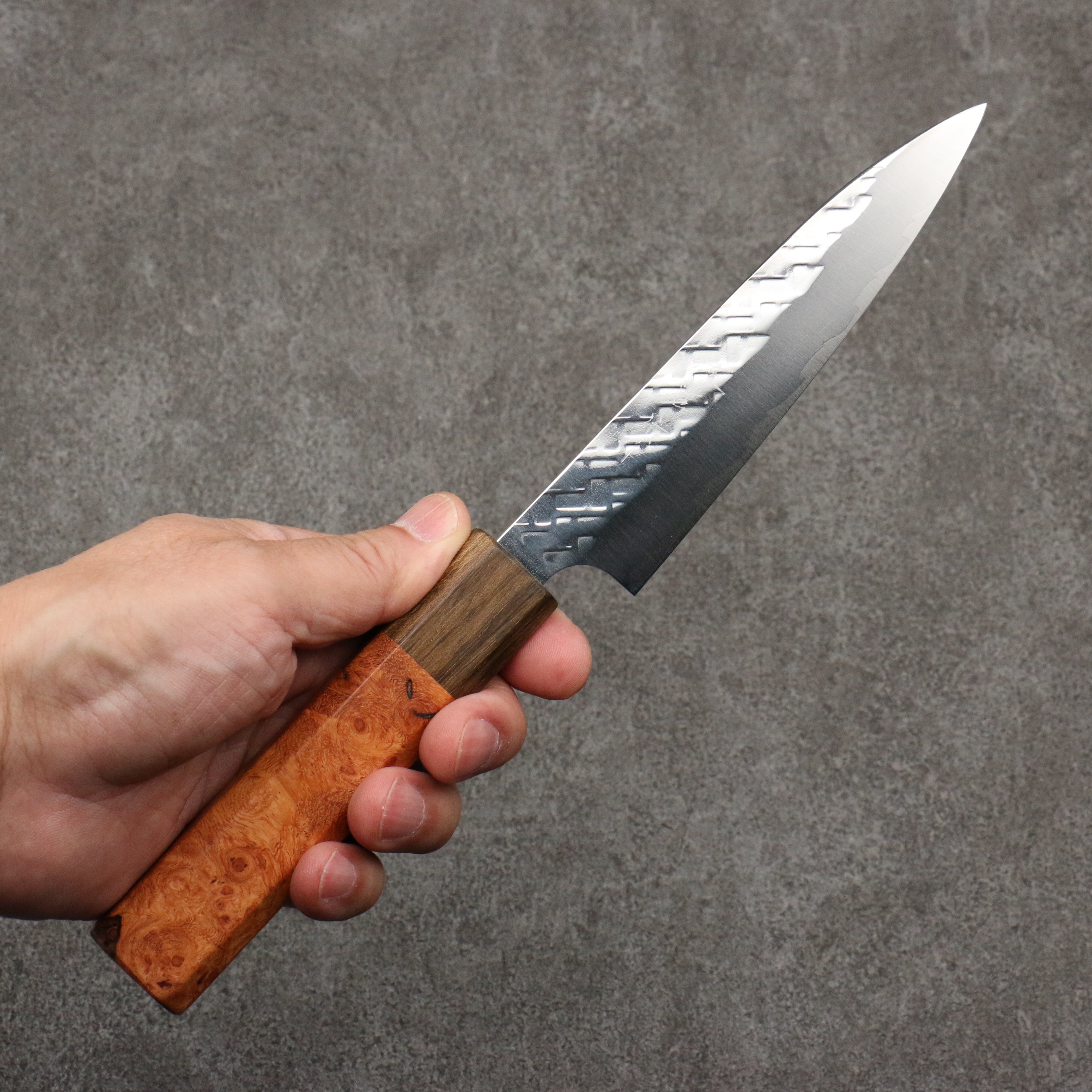 Takeshi Saji SPG STRIX Hammered Migaki Finished Petty-Utility  130mm Chinese Quince Burl (Ferrule: Ovangkol) Handle - Seisuke Knife