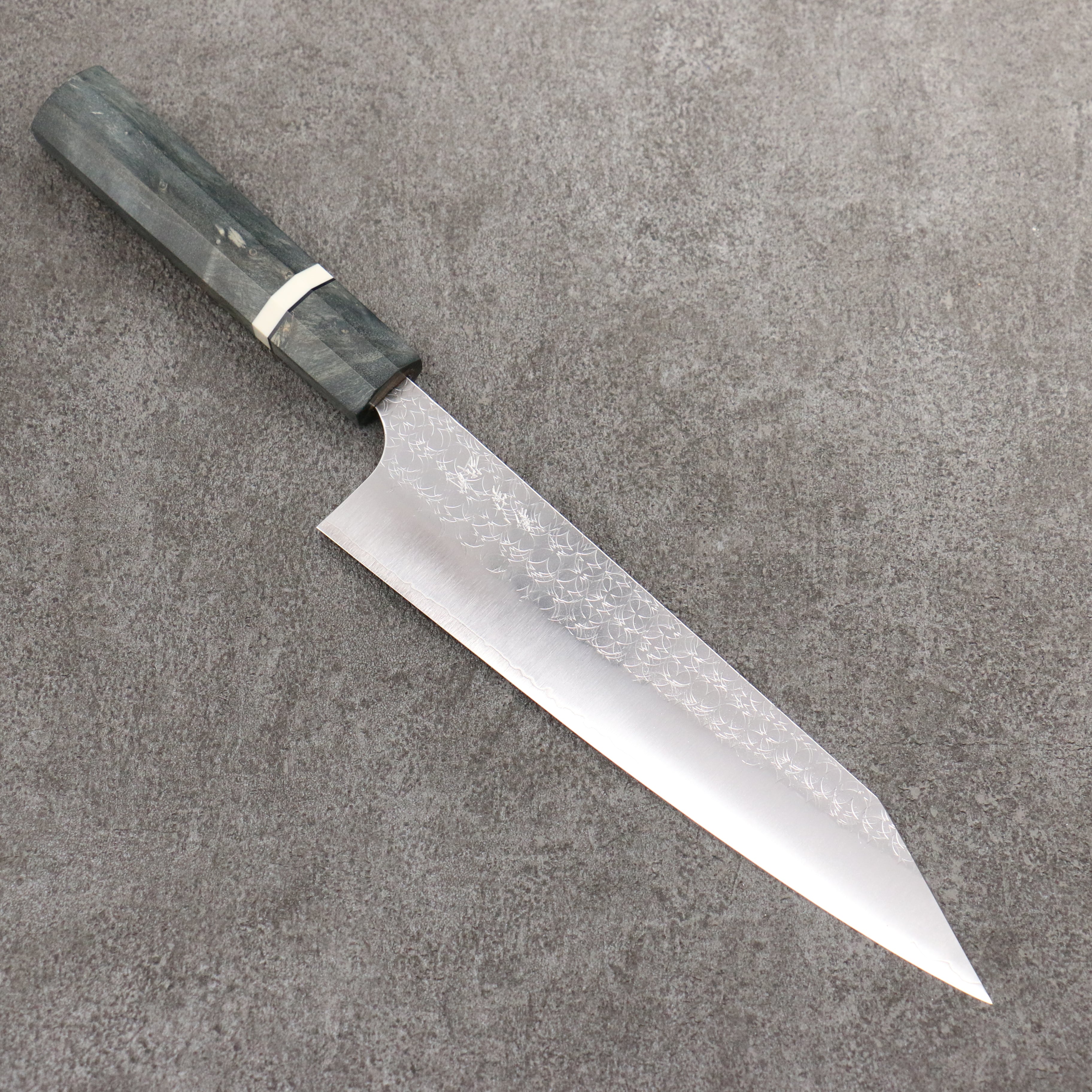 Yoshimi Kato Minamo SG2 Hammered Kiritsuke Gyuto  210mm Gray Stablilized Wood (White Ring) Handle - Seisuke Knife