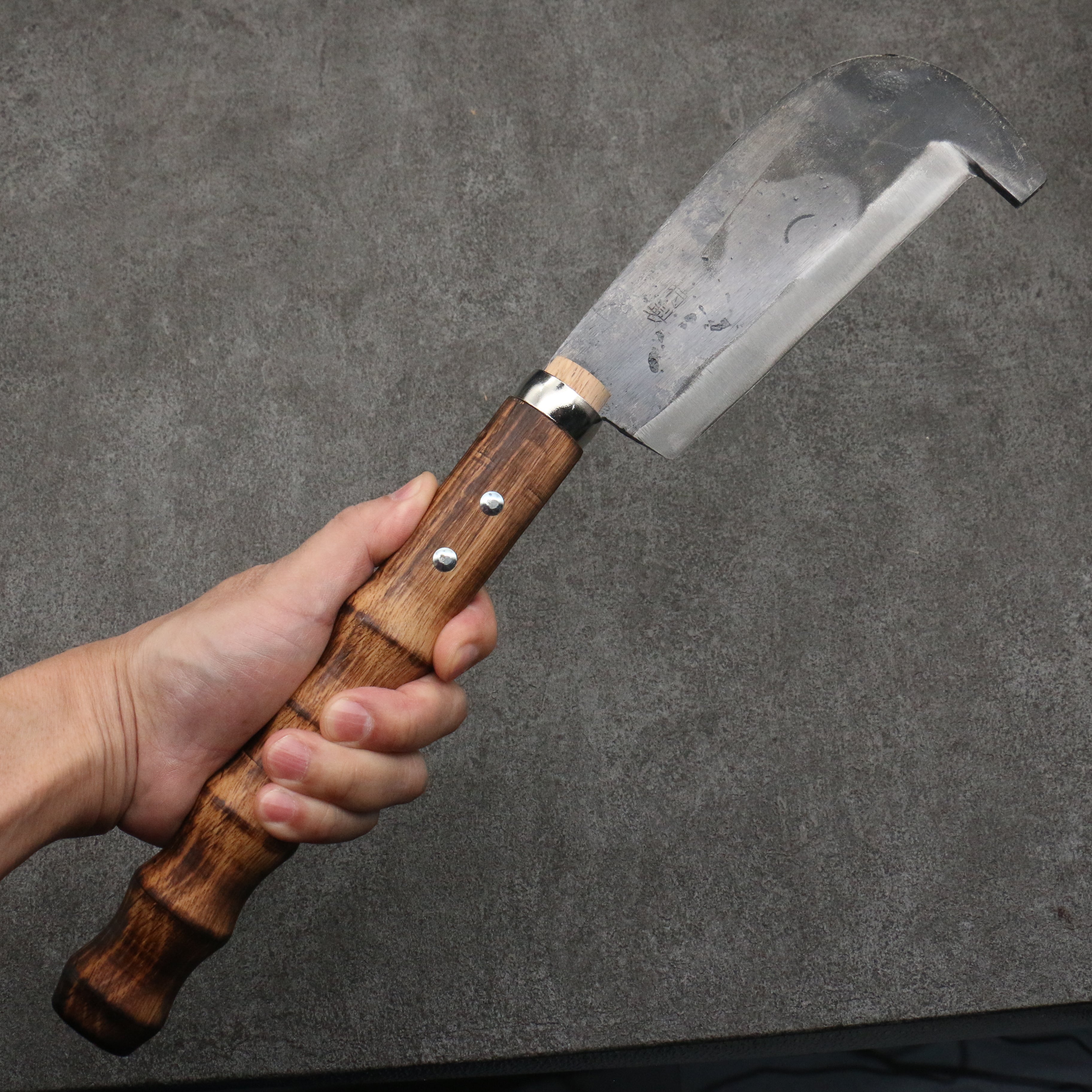 Sakai Takayuki Carbon Steel Black Finished Hashi-Tsuki Nata Hatchet - Seisuke Knife