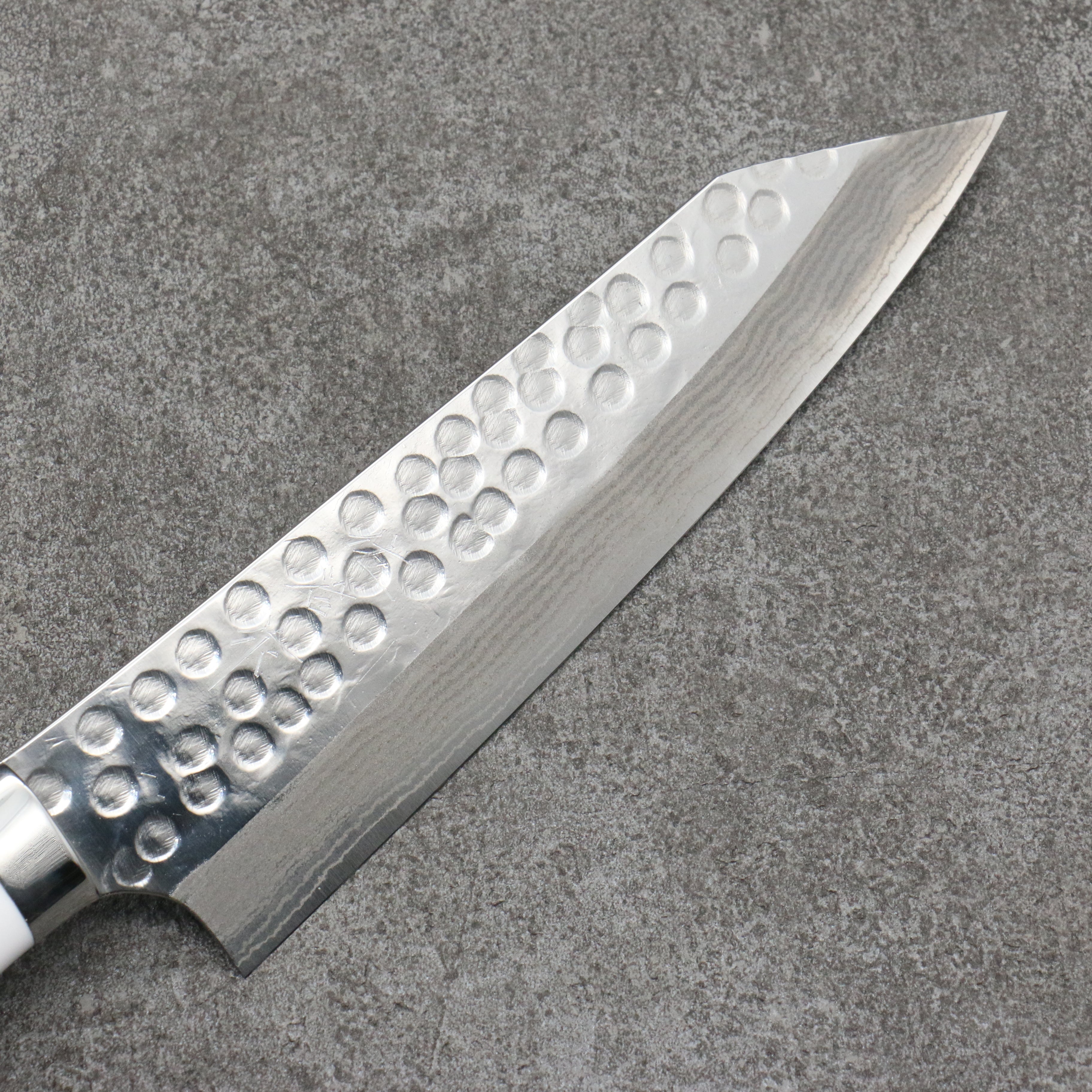 Takeshi Saji SRS13 Hammered Damascus Kiritsuke Gyuto180mm White Corian Handle - Seisuke Knife