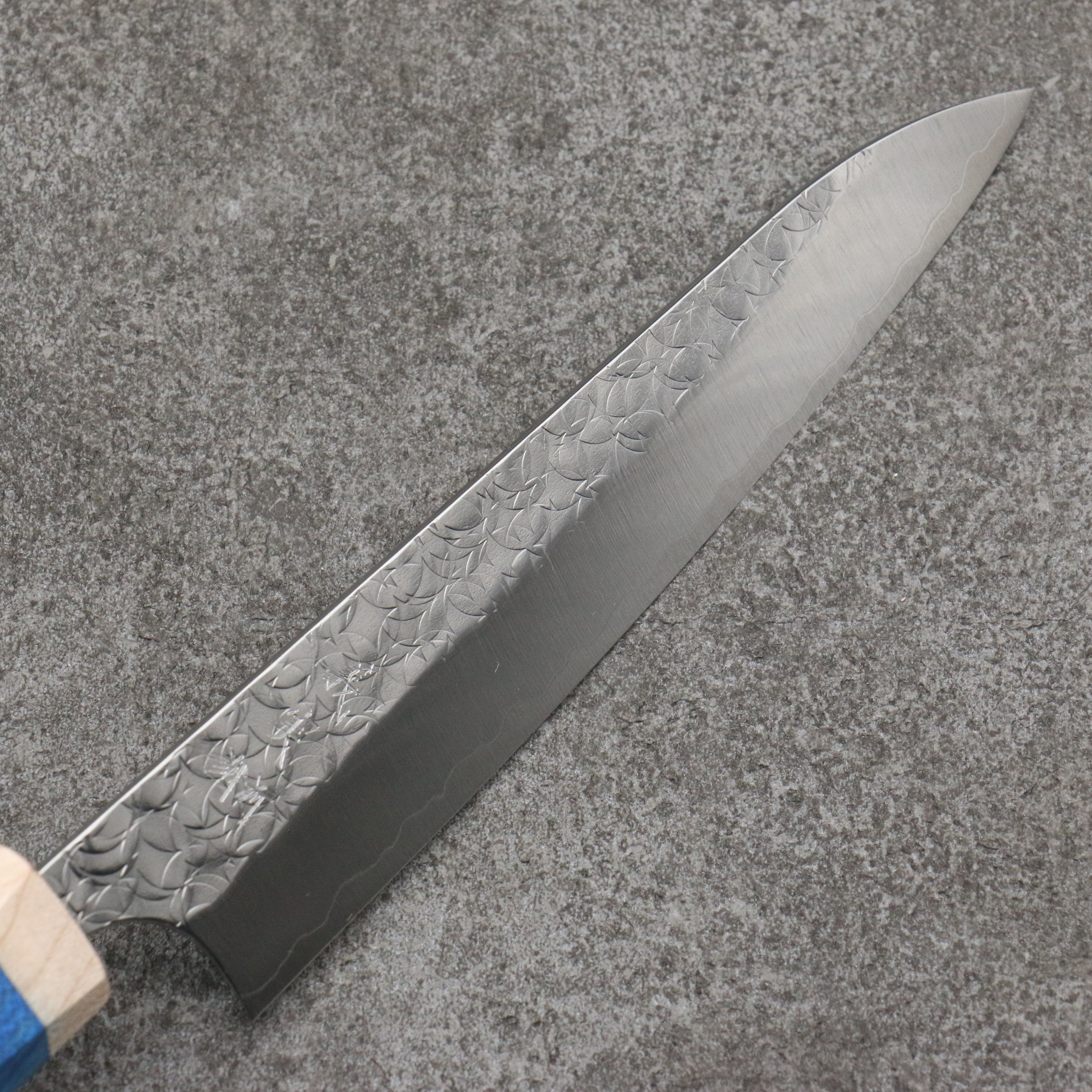 Yoshimi Kato Minamo SG2 Hammered Petty-Utility  150mm Western style (blue) Handle - Seisuke Knife