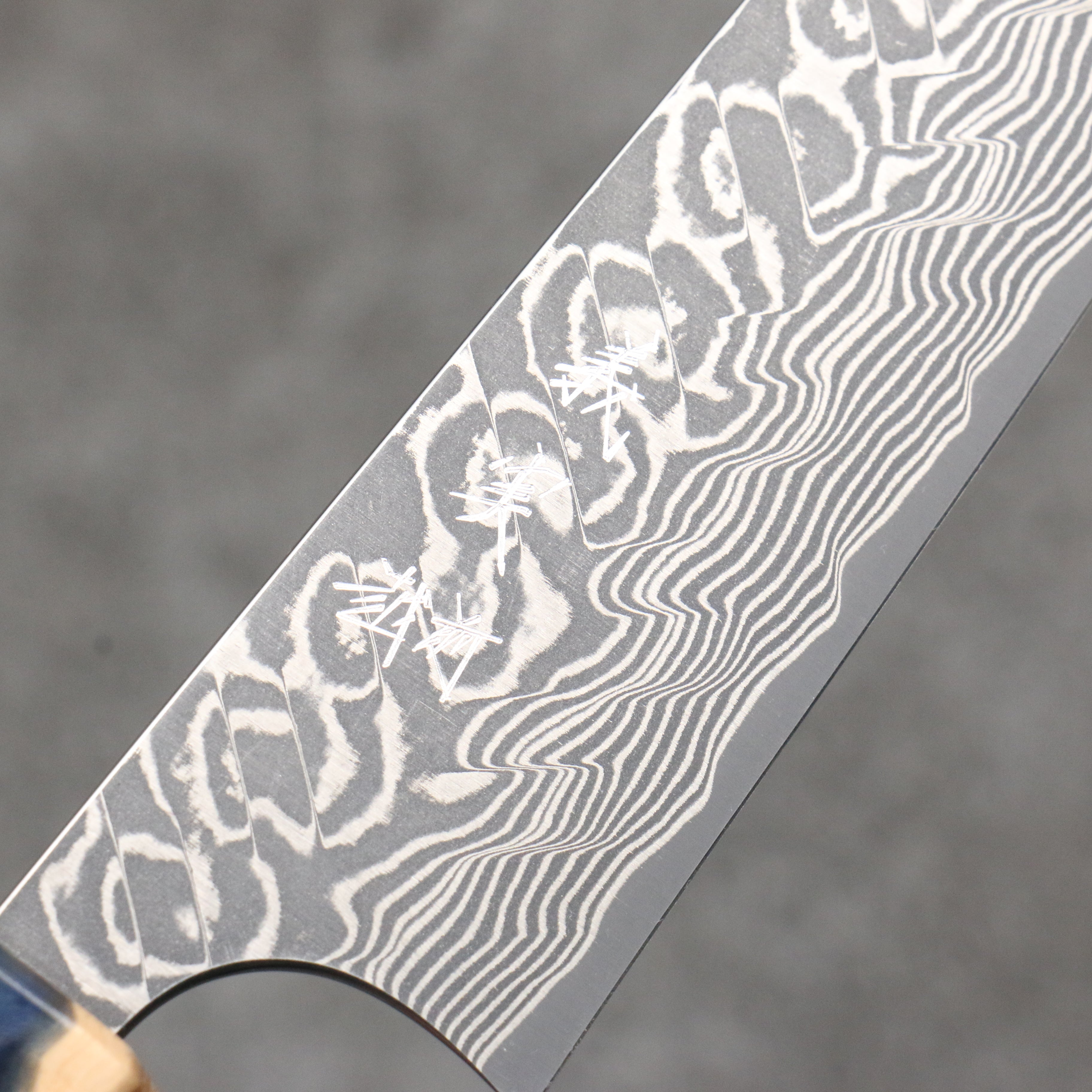 Yoshimi Kato SG2 Black Damascus Petty-Utility  150mm Olive Tree and Resin Handle - Seisuke Knife