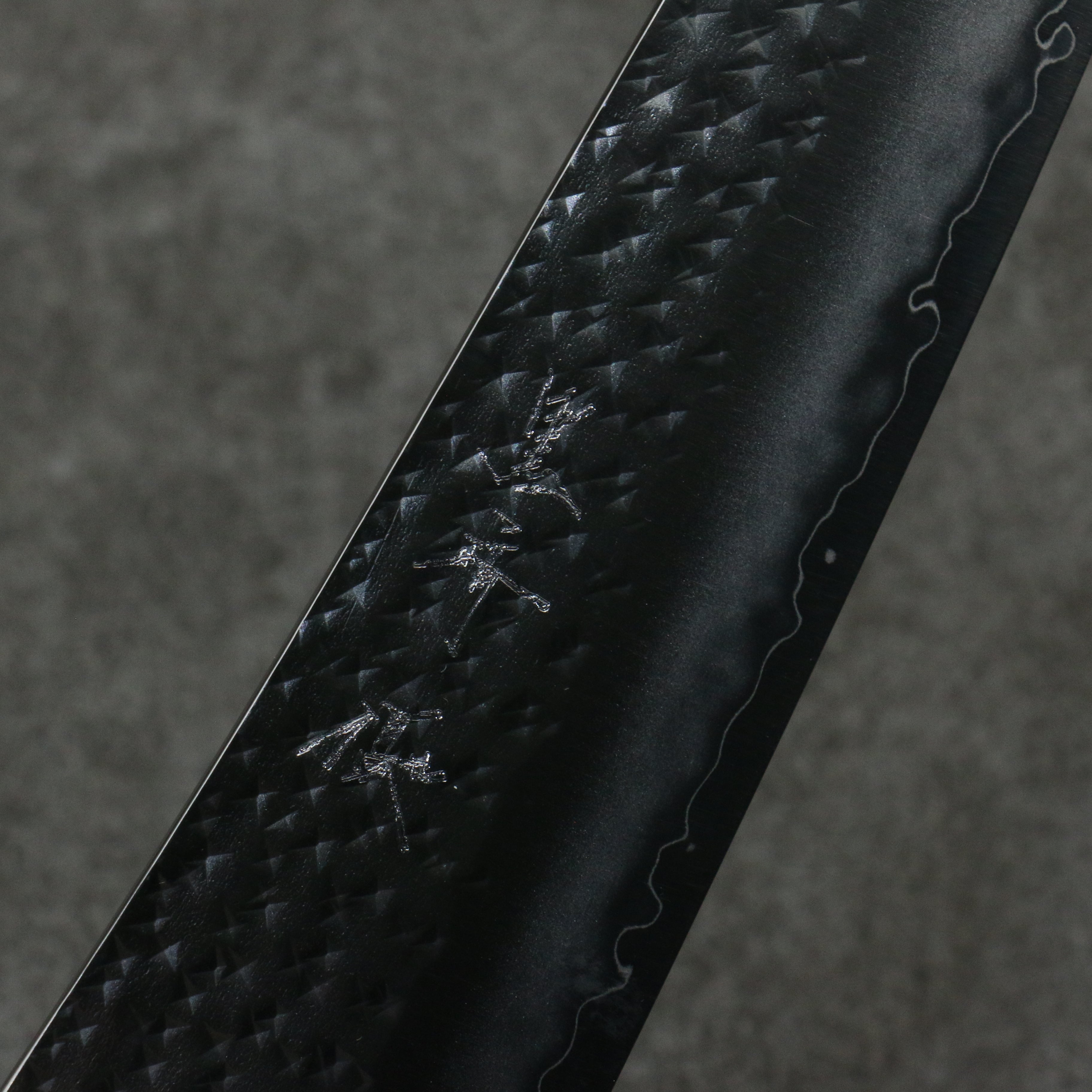 Yu Kurosaki Senko Ryu SG2 Hammered Gyuto 210mm Sandalwood (ferrule:Acrylic) Handle - Seisuke Knife