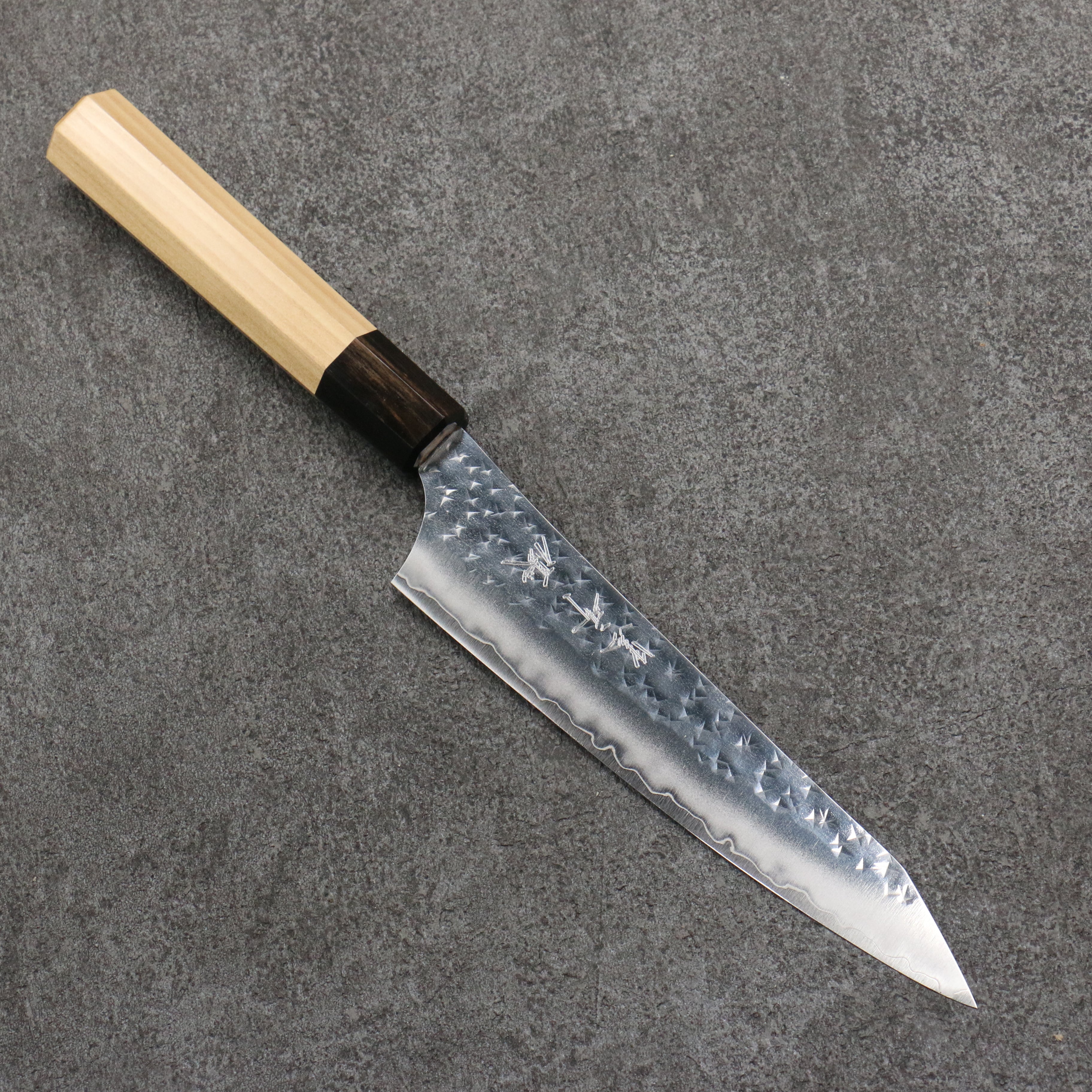 Yu Kurosaki Senko Ei SG2 Hammered Petty-Utility 150mm Aomori Hiba���(Ferrule: Brown) Handle - Seisuke Knife
