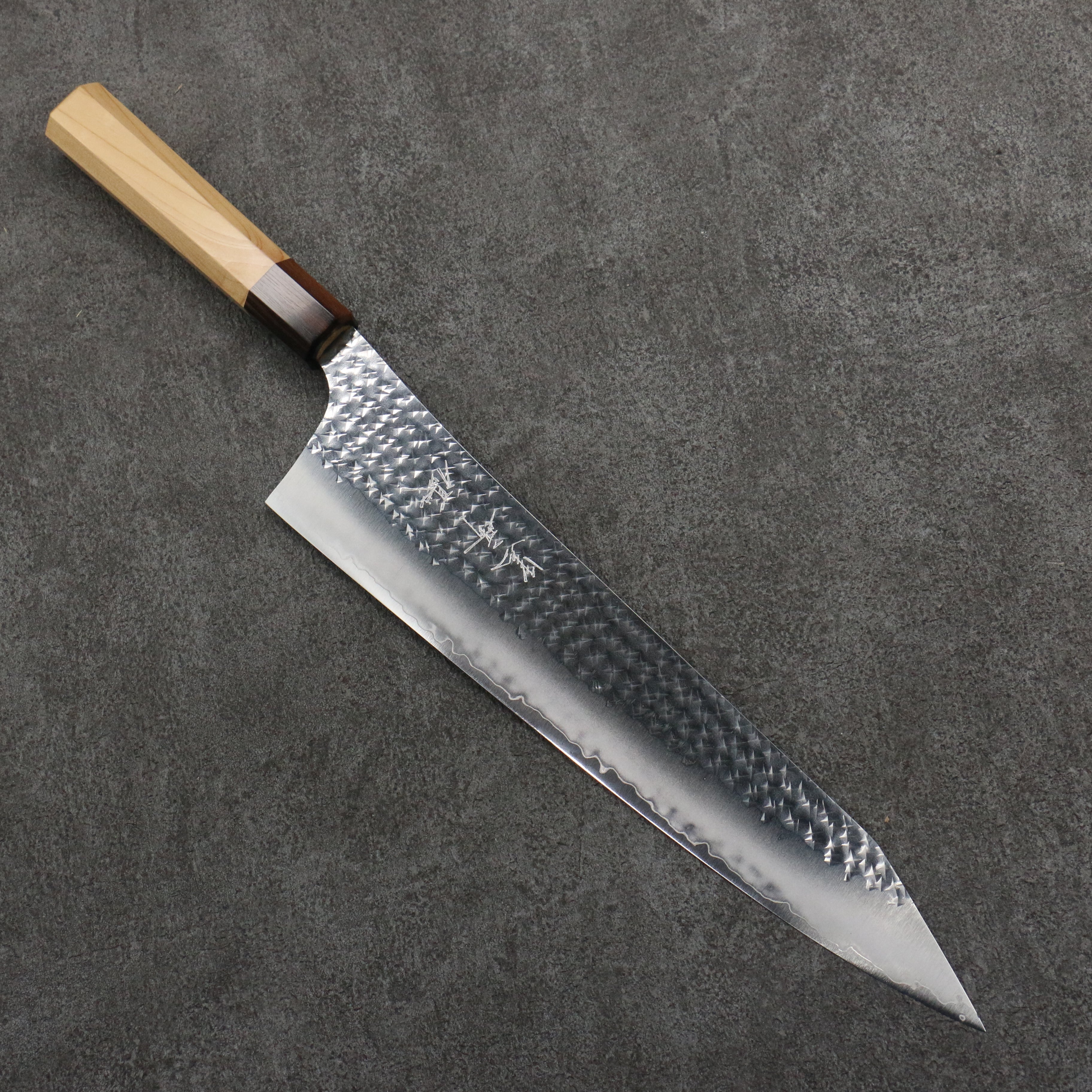 Yu Kurosaki Senko Ei SG2 Hammered Gyuto 270mm Aomori Hiba���(Ferrule: Brown) Handle - Seisuke Knife