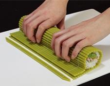 Hasegawa Cutting Board Sushi Roll Mat M 250mm x 240mm - Seisuke Knife