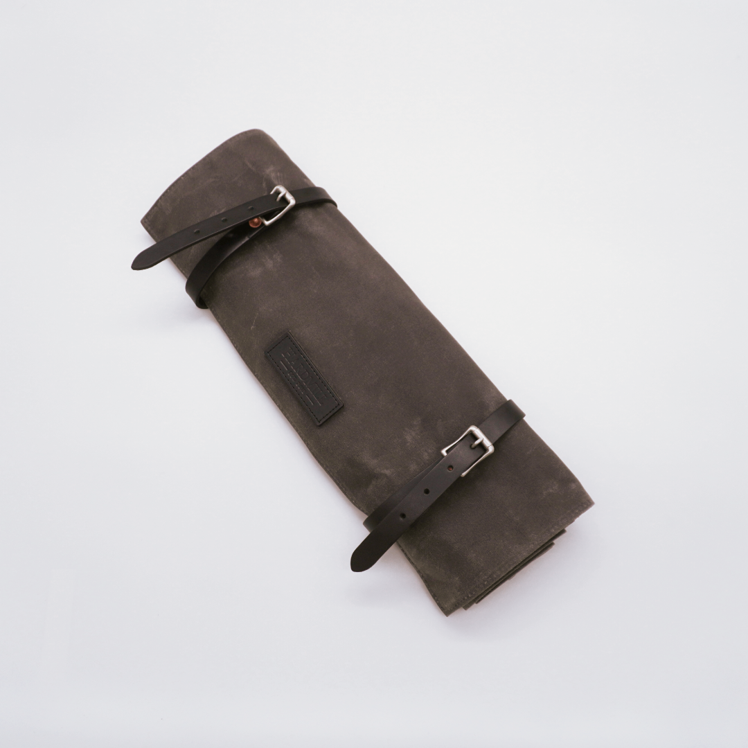 Hardmill Waxed Canvas Knife Roll - Seisuke Knife
