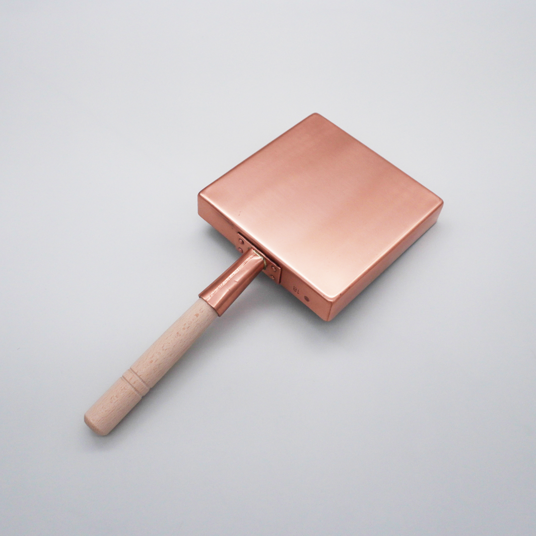 Egg Frying Pan - Copper with Wooden Lid