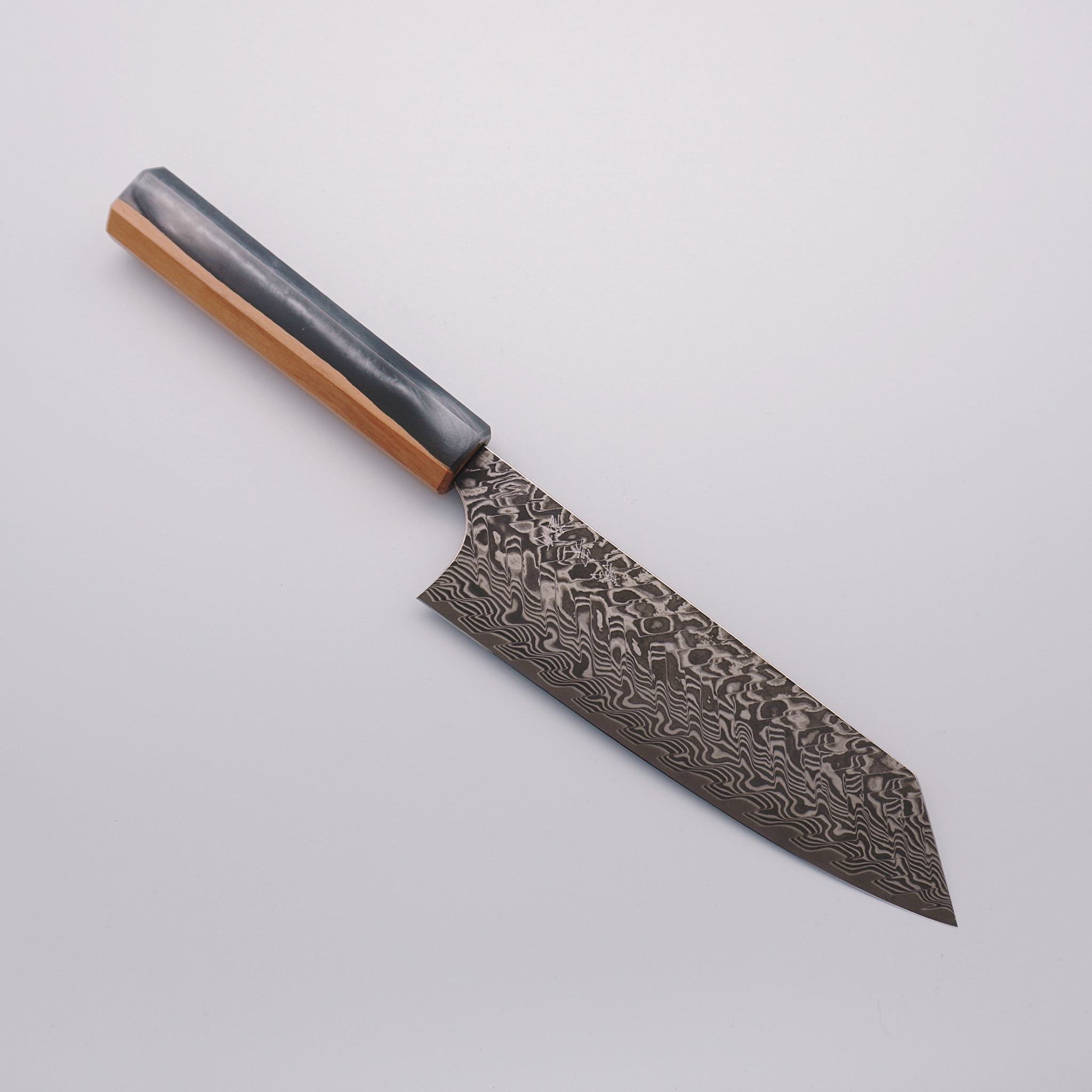 Yoshimi Kato SG2 Black Damascus Bunka 170mm Olive Tree and Grey Resin Handle - Seisuke Knife