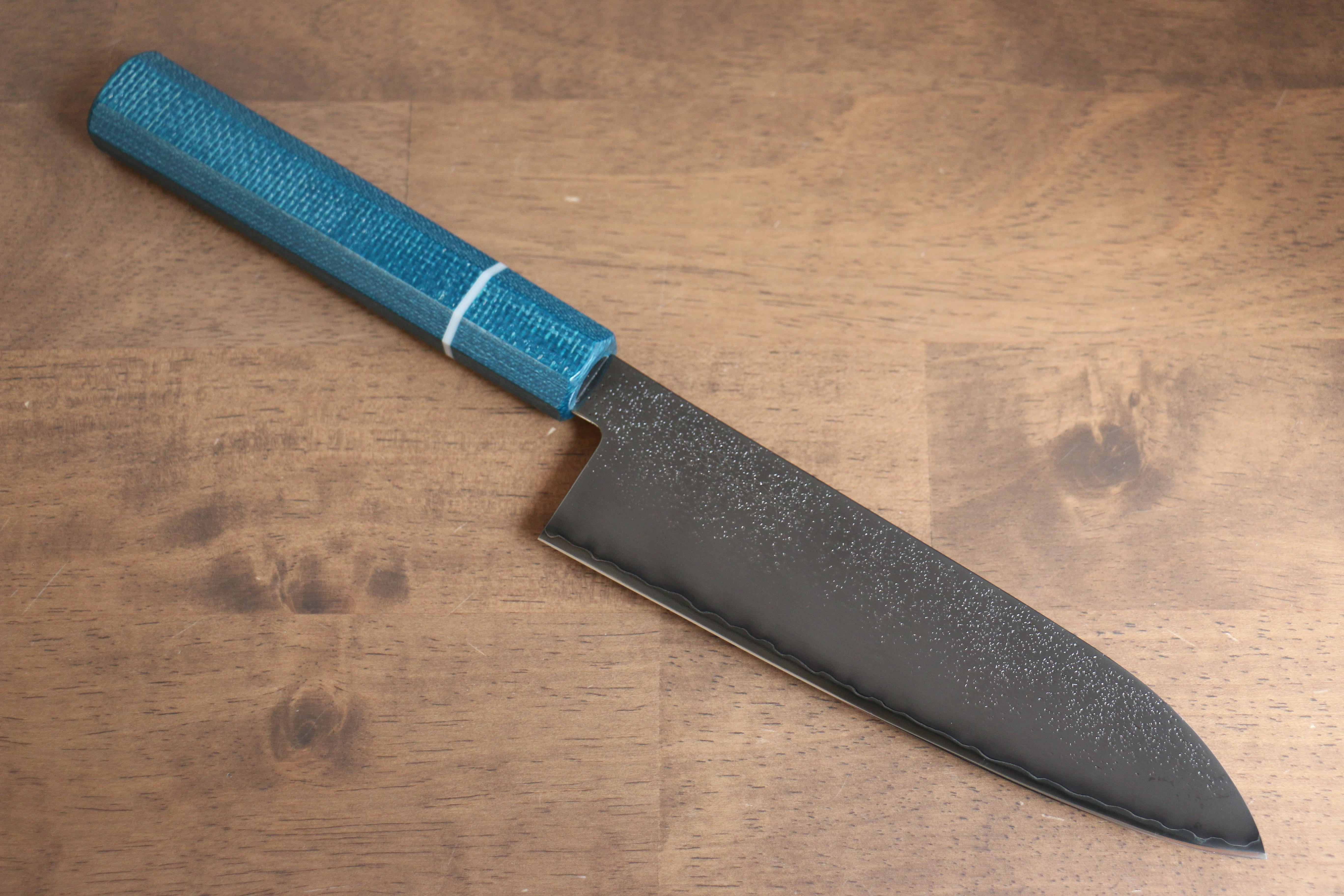 Seisuke VG5 Nashiji black dye Santoku 165mm Blue Canvas Micarta Handle - Seisuke Knife