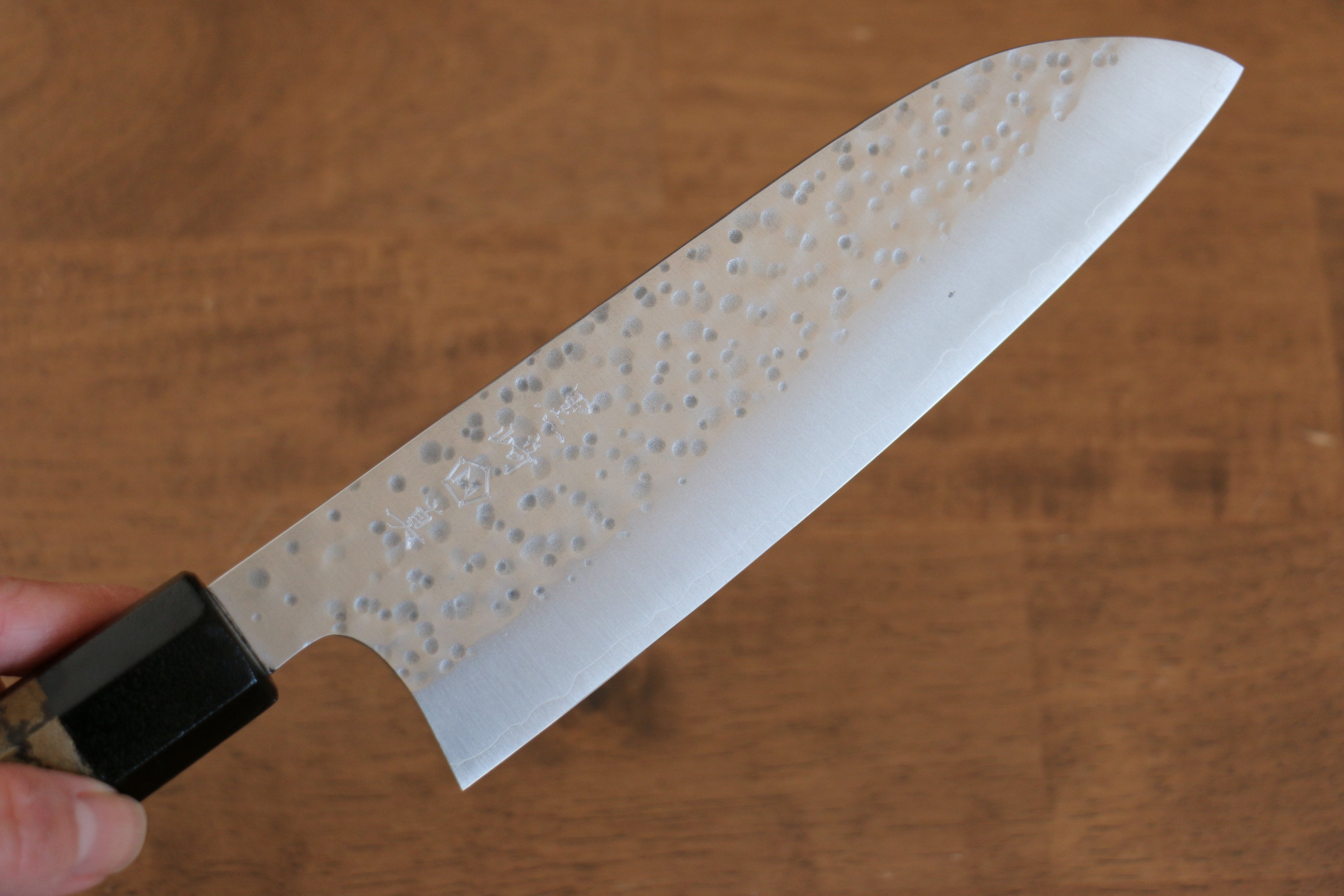 Makoto Kurosaki SG2 Maru Hammered Santoku 165mm with Washi & Gold Copper Wood Handle - Seisuke Knife
