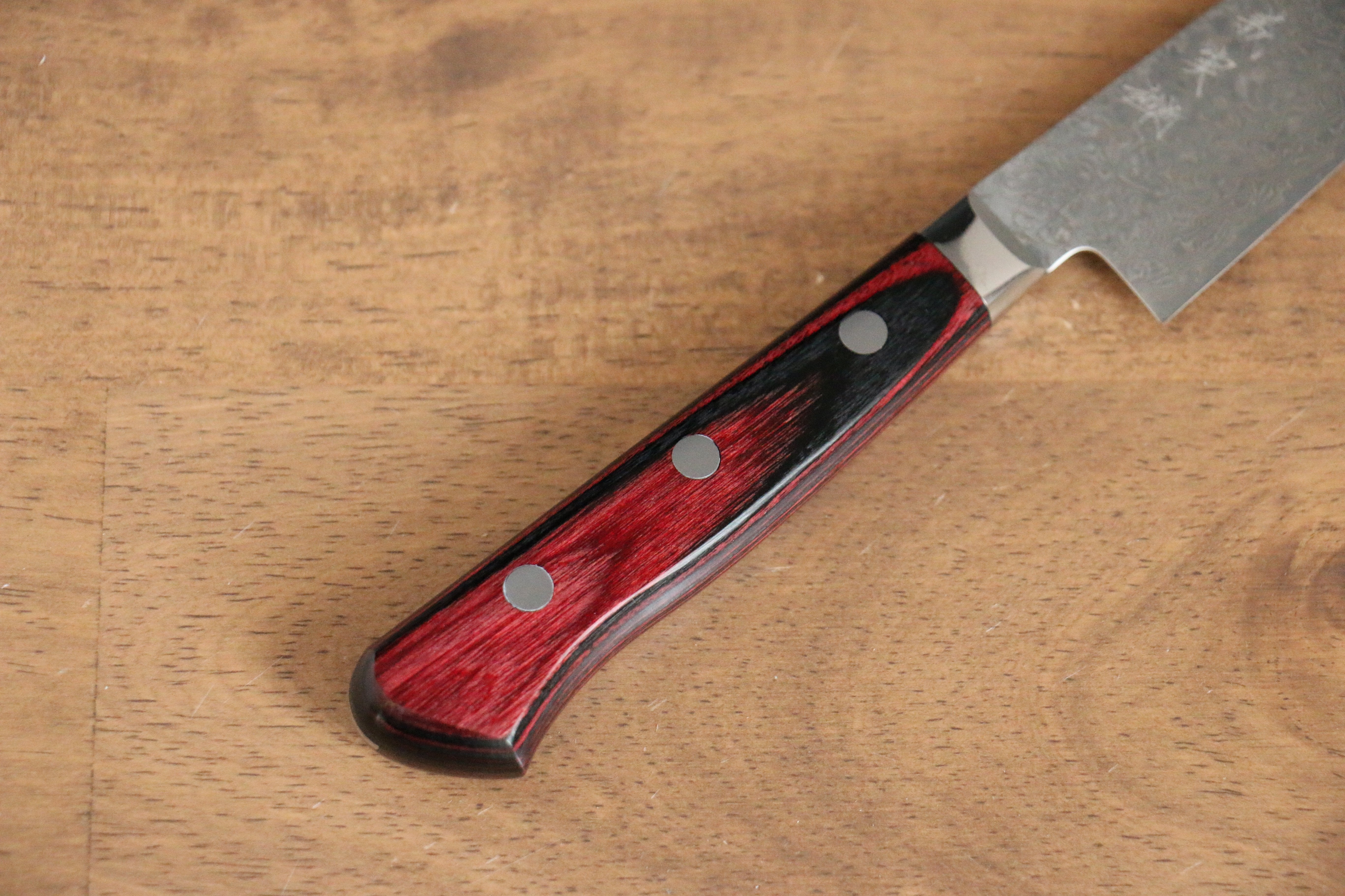 Yoshimi Kato VG10 Damascus Petty-Utility 120mm Red Pakka wood Handle - Seisuke Knife