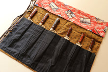  Japanese Style Knife Roll - Hokusai Red with Plain Black Pocket (7 Pockets) - Seisuke Knife