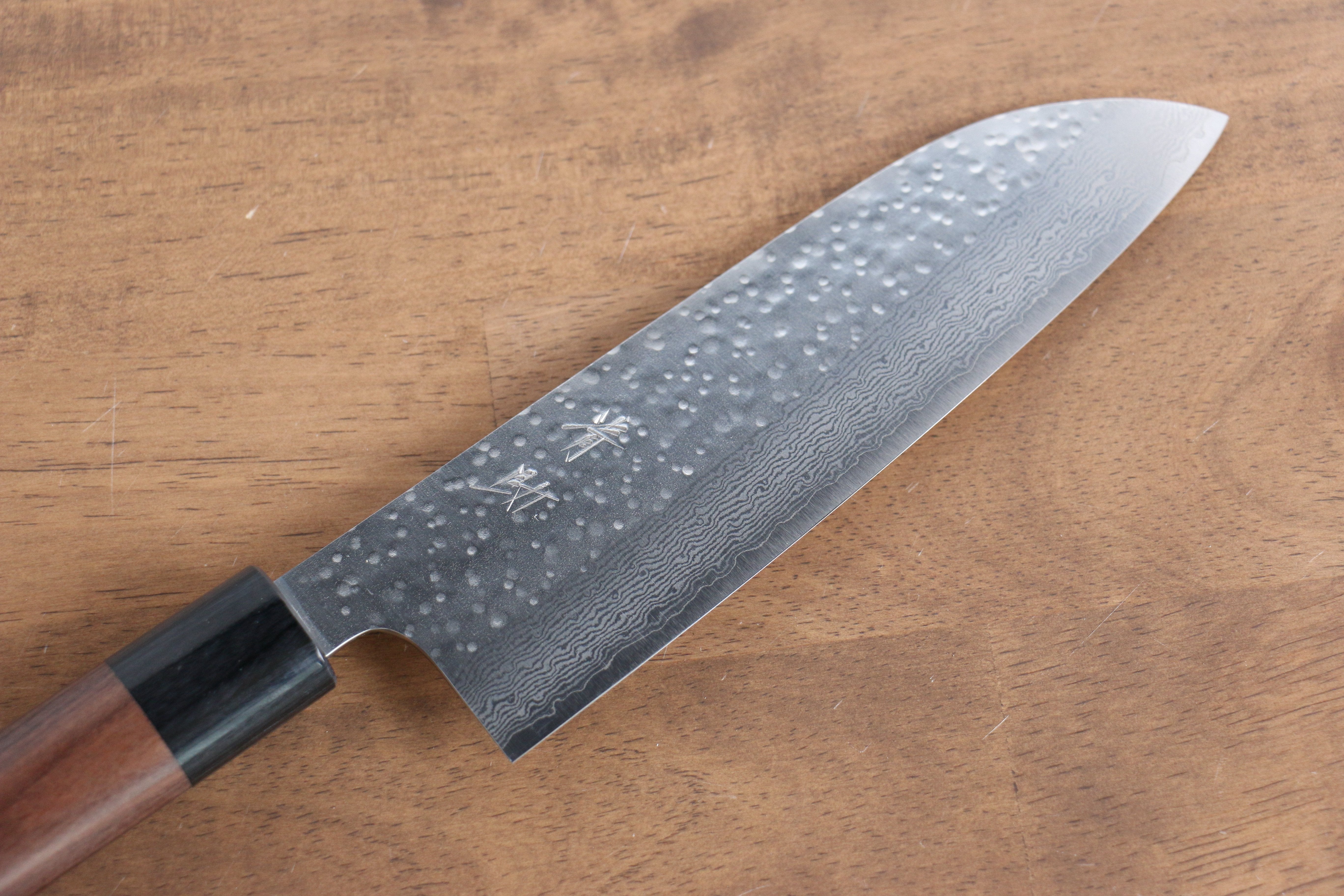 Seisuke VG10 Hammered(Maru) Santoku 165mm Morado Handle - Seisuke Knife
