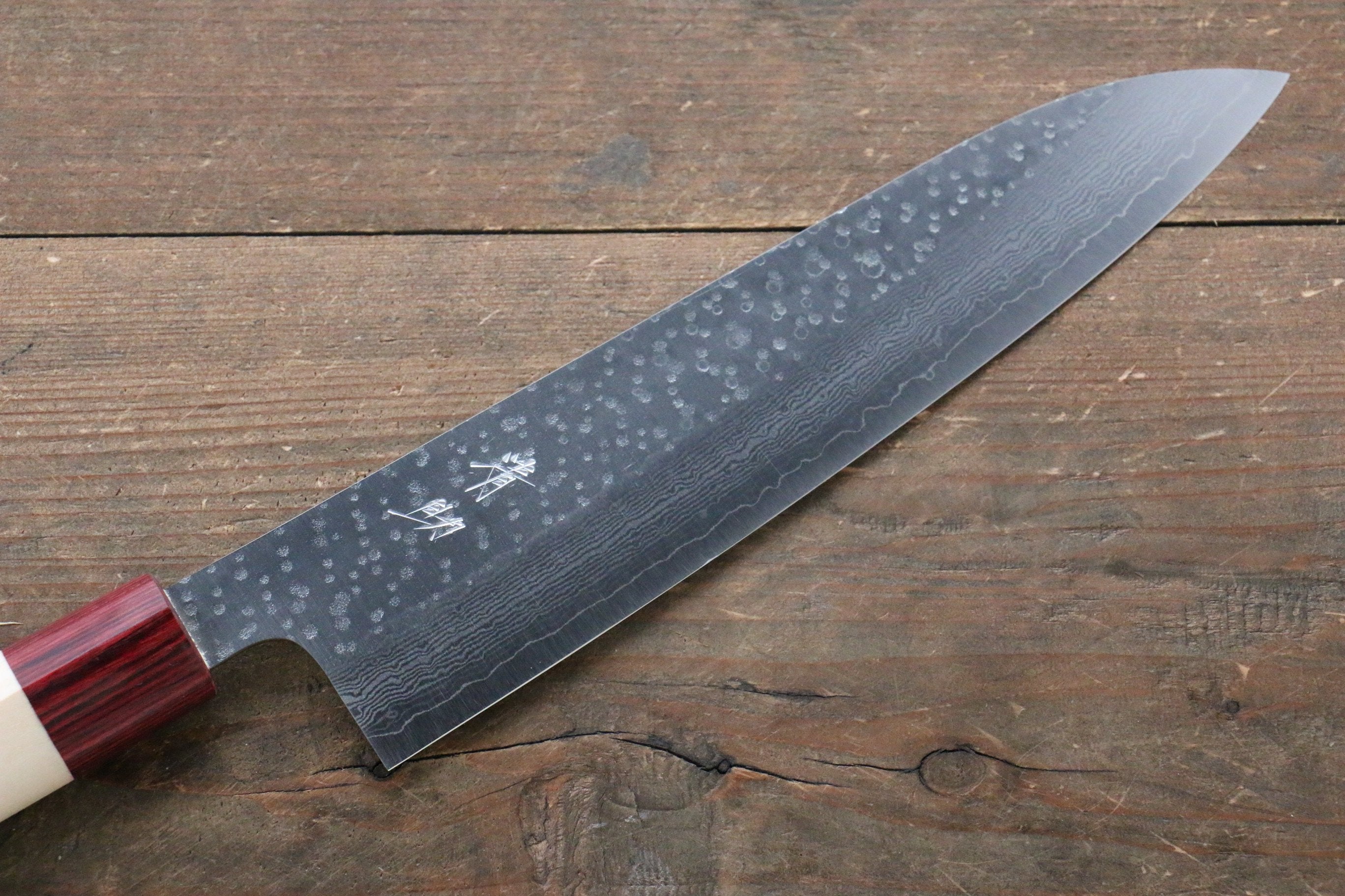 Seisuke VG10 16 Layer Hammered Damascus Gyuto 210mm with Magnolia Handle - Seisuke Knife