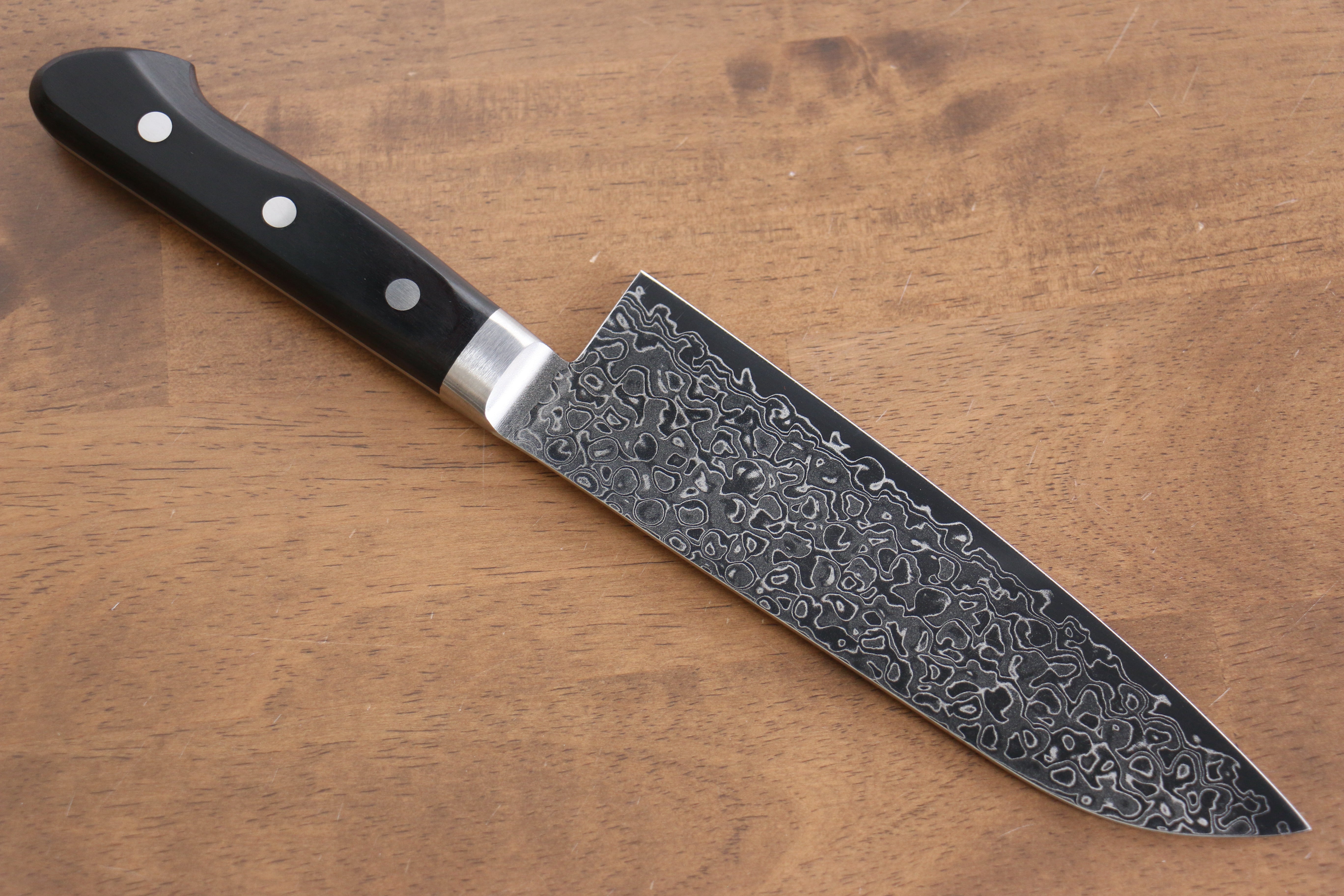 Seisuke AUS10 45 Layer Mirrored Damascus Santoku 170mm Black Pakkawood Handle - Seisuke Knife
