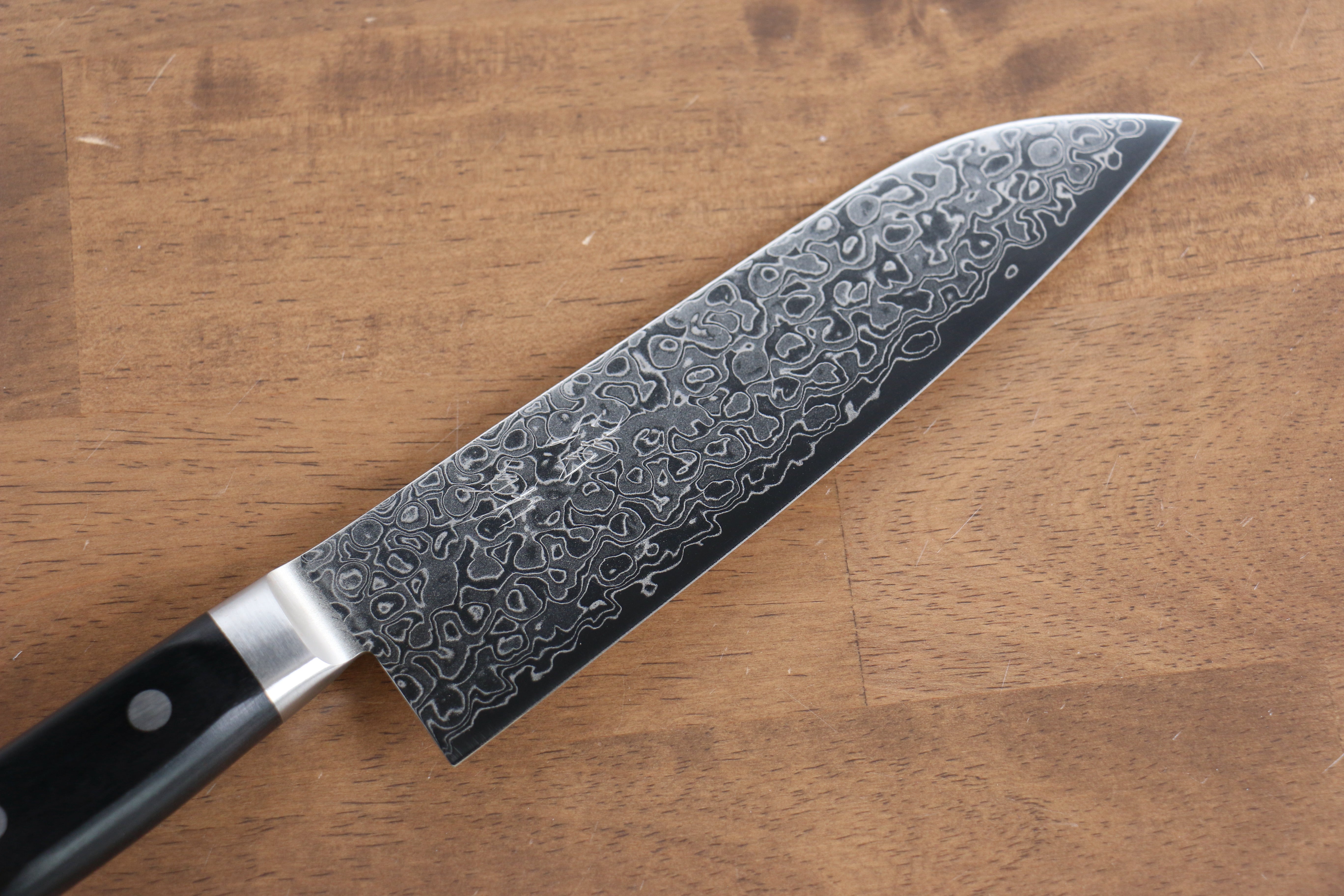 Seisuke AUS10 45 Layer Mirrored Damascus Santoku 170mm Black Pakkawood Handle - Seisuke Knife
