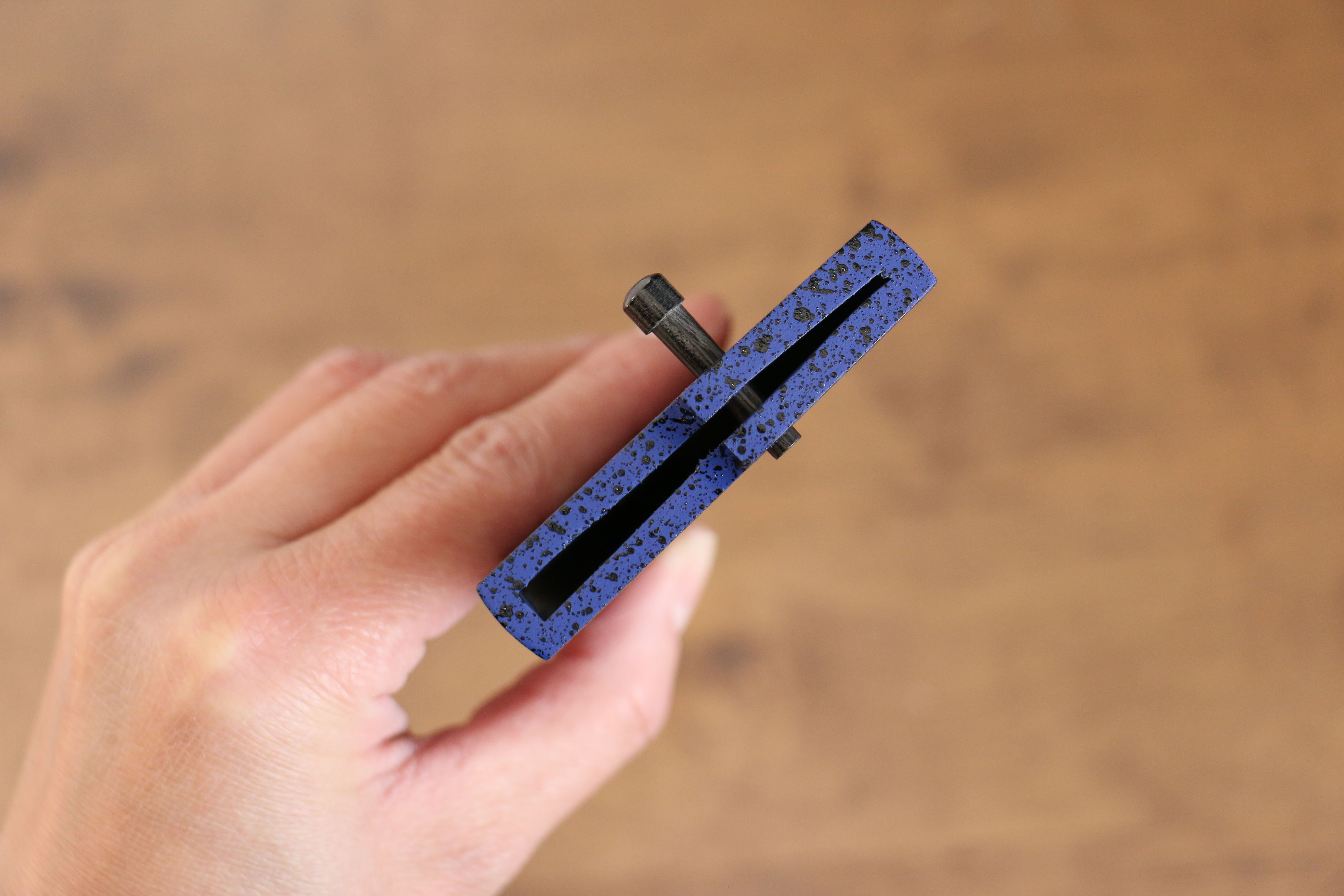 Kaneko Blue Pakkawood Sheath for Santoku with Plywood Pin 180mm - Seisuke Knife