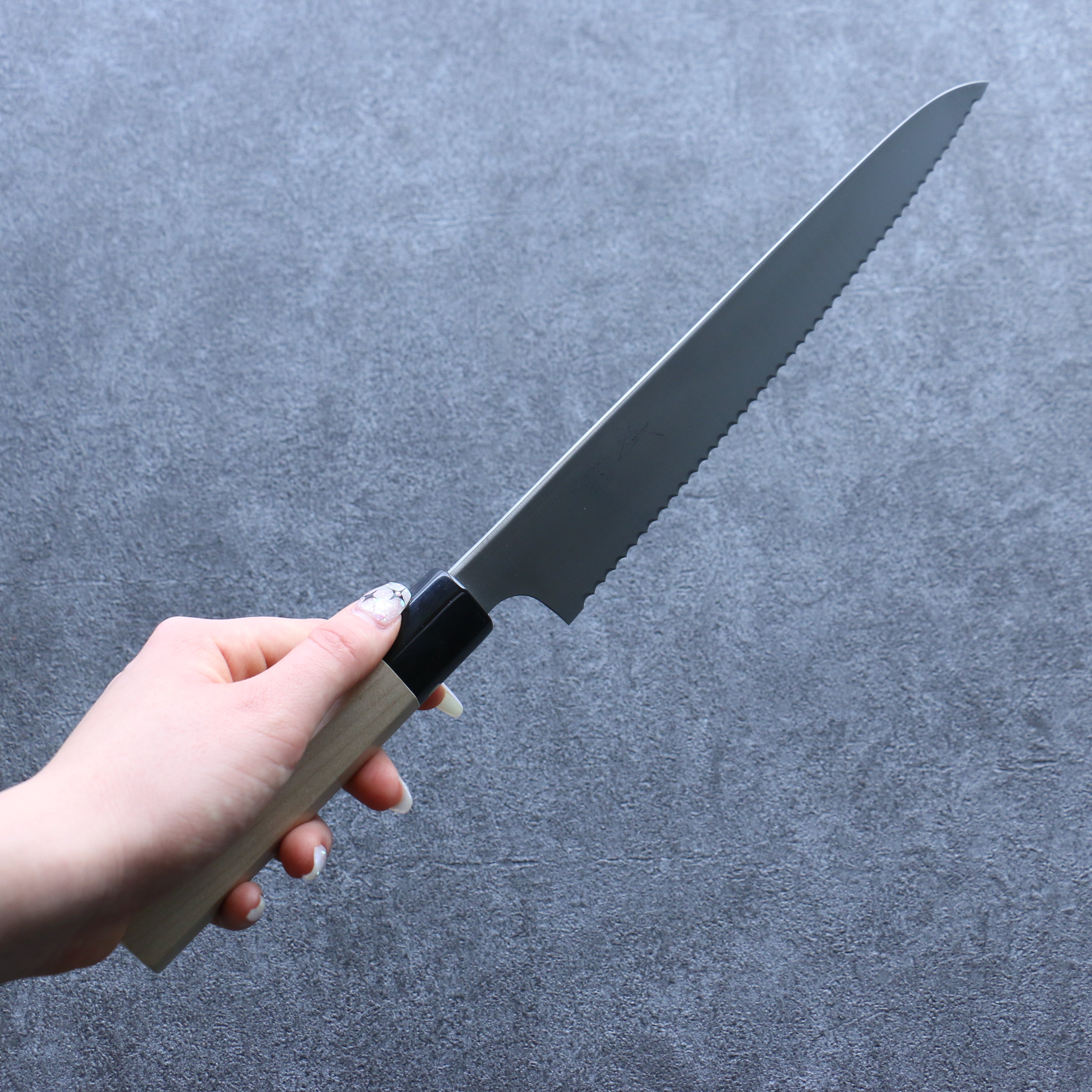 Seisuke Stainless Steel Bread Slicer 240mm Magnolia Handle - Seisuke Knife