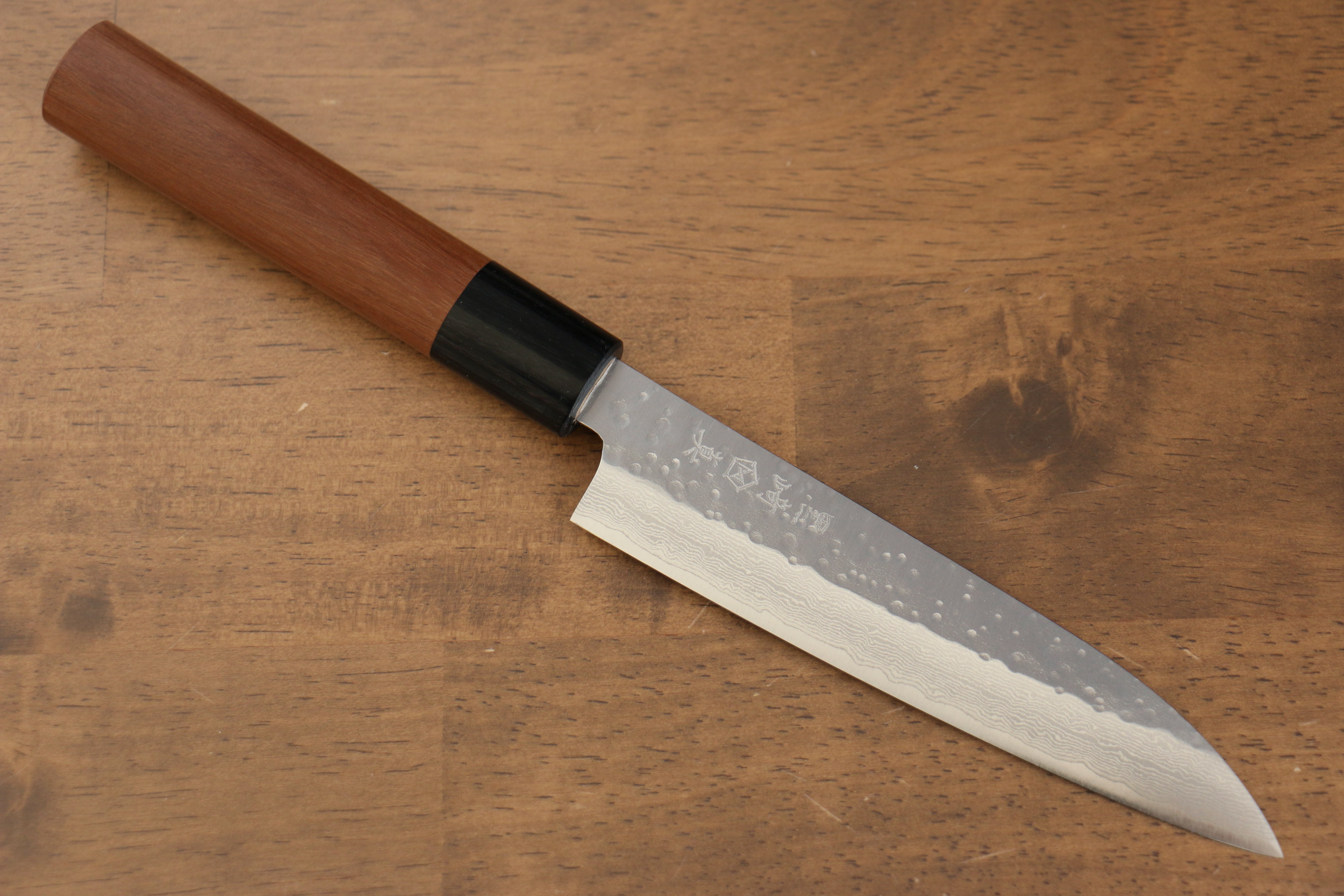 Makoto Kurosaki VG10 Maru Hammered Damascus Petty-Utility 135mm Morado Handle - Seisuke Knife