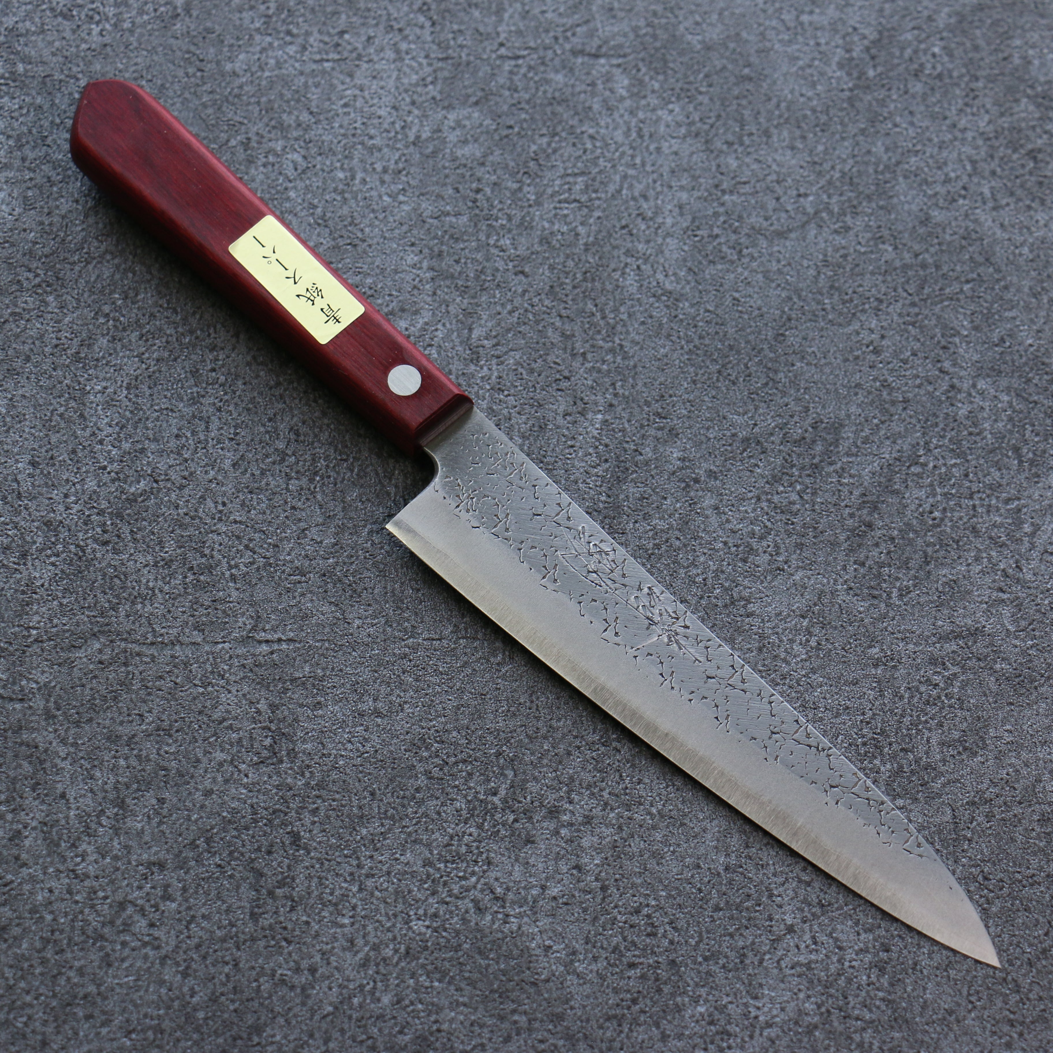Seisuke Blue Super Hammered Petty-Utility 150mm Red Pakkawood Handle - Seisuke Knife