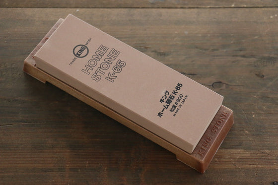 King Sharpening Stone #800 Grit with Plastic Base K-65 - Seisuke Knife