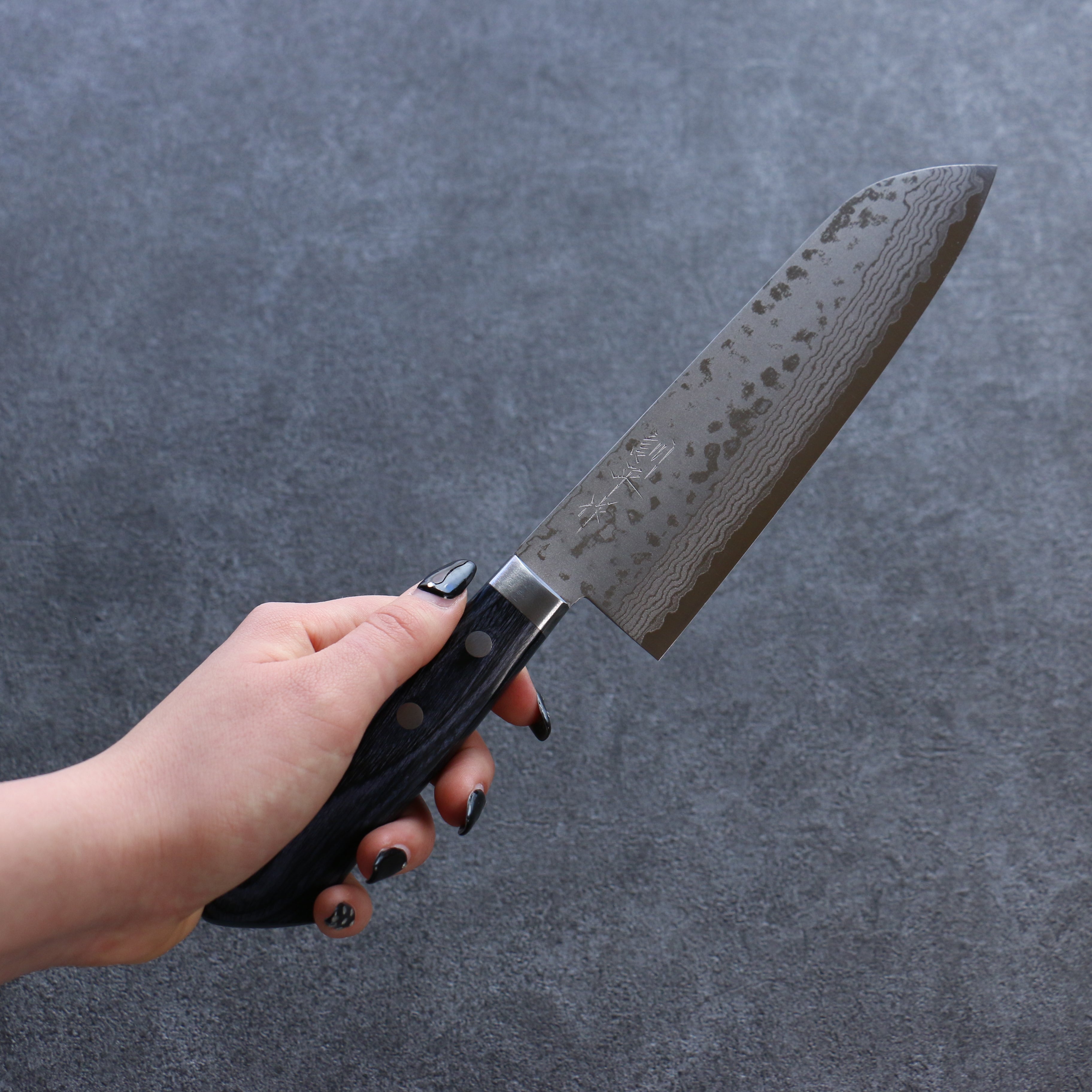 Kunihira Sairyu VG10 Damascus Santoku 170mm Navy blue Pakka wood Handle - Seisuke Knife