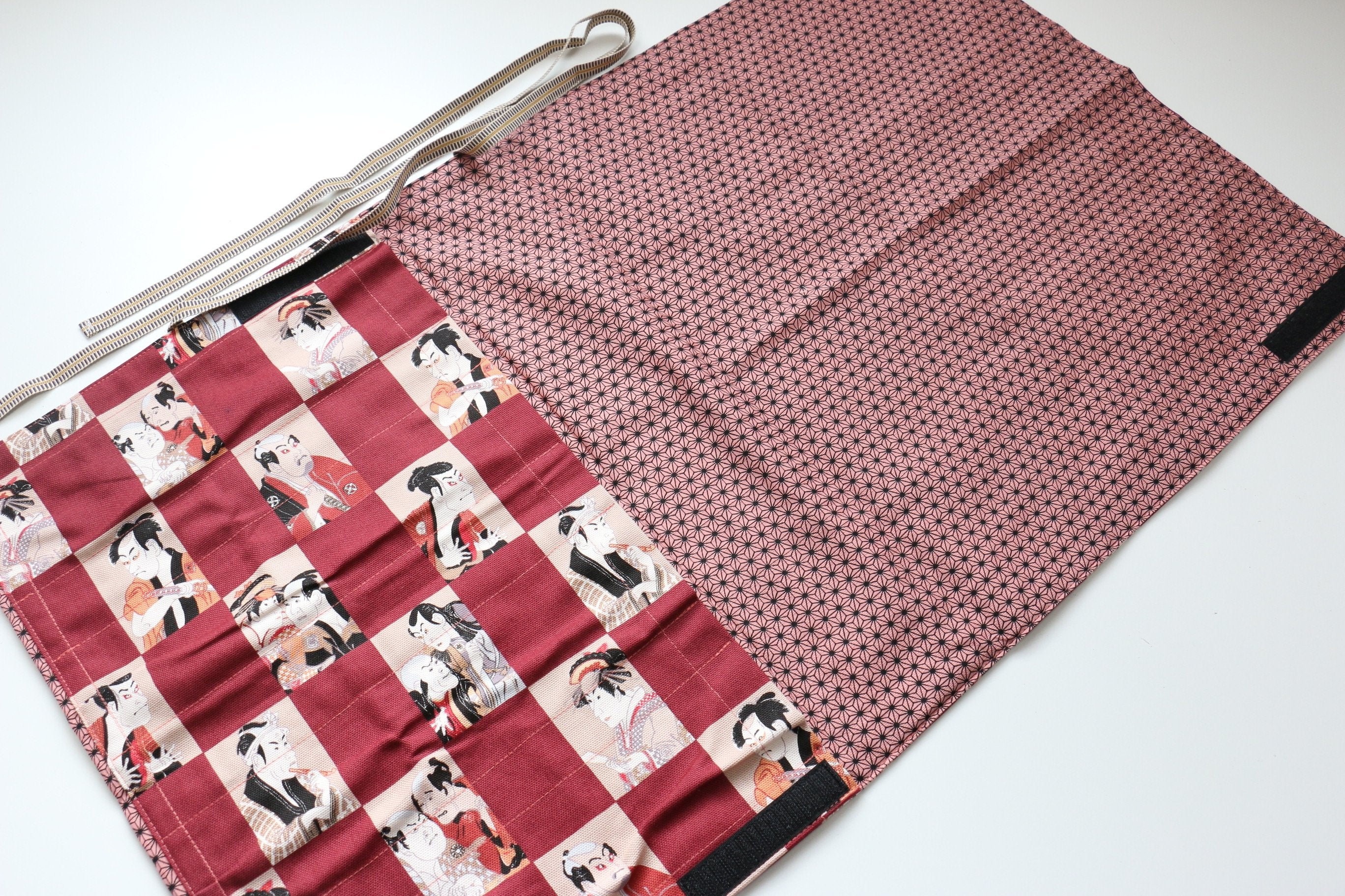 Japanese Style Knife Roll Akakabuki-Ura-Akakasuri 4 Pockets - Seisuke Knife