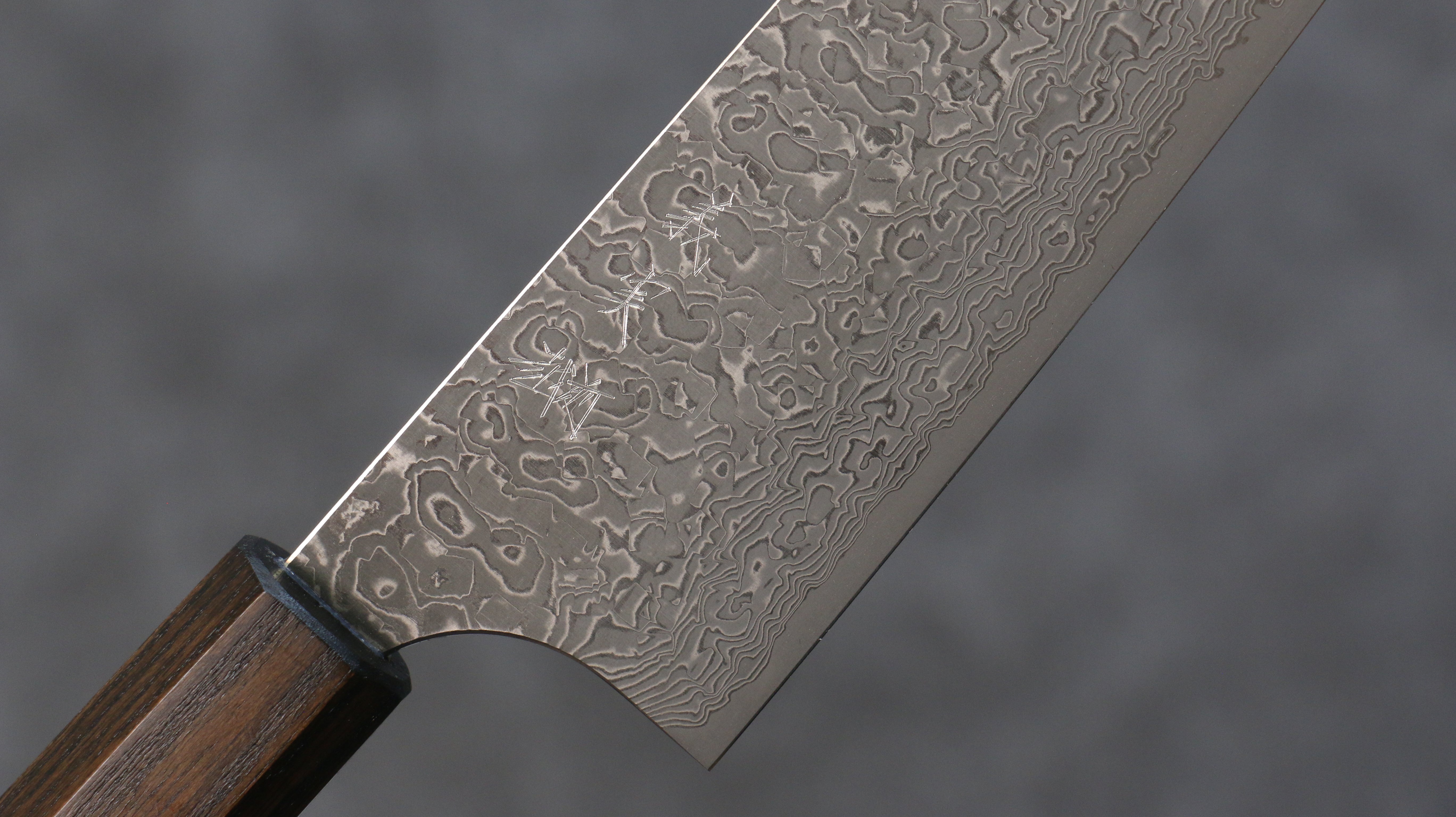 Yoshimi Kato VG10 Damascus Kiritsuke Gyuto 210mm Enju Lacquered(Black��� Handle - Seisuke Knife