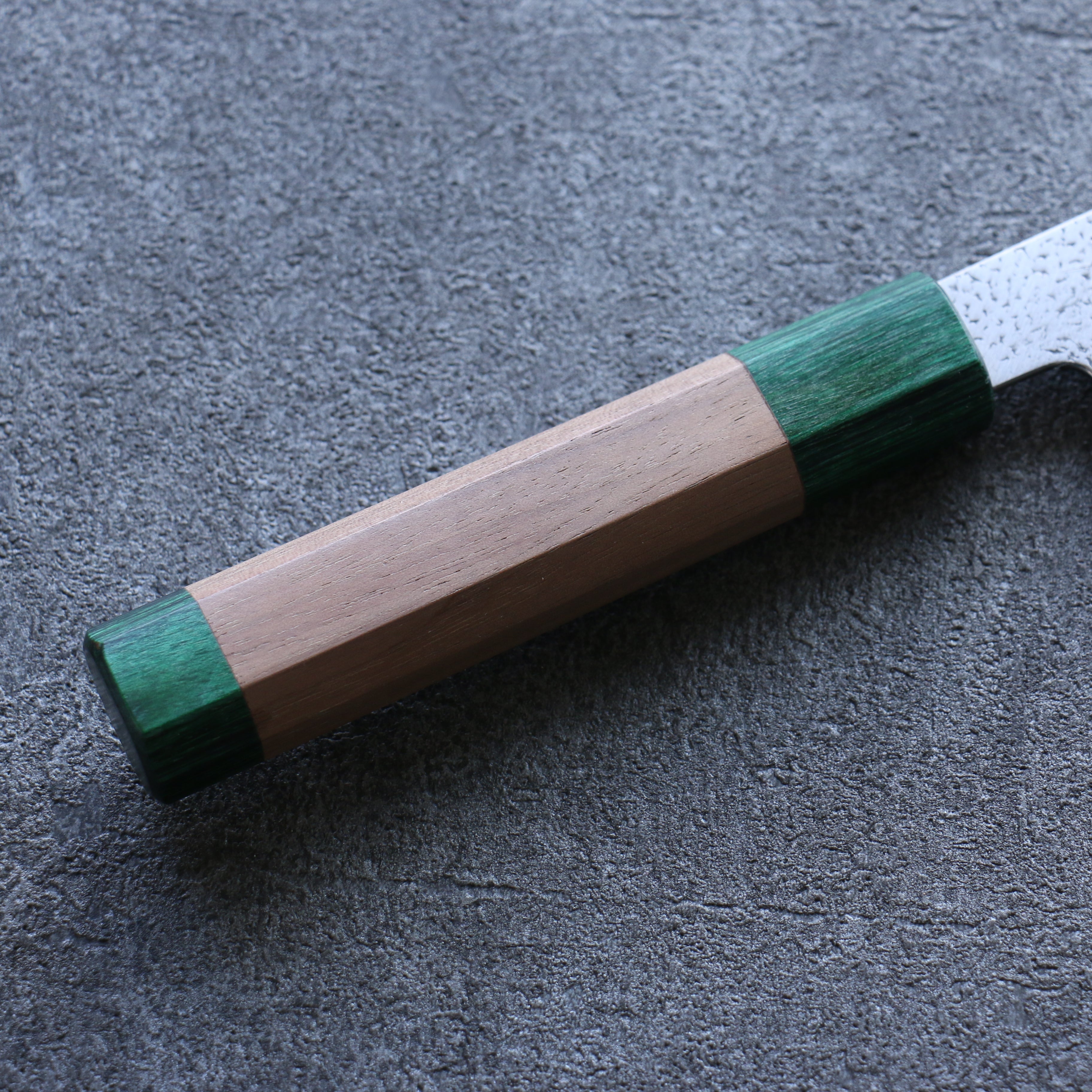 Seisuke Blue Super Hammered Bunka 165mm Walnut (With Double Green Pakka wood) Handle - Seisuke Knife
