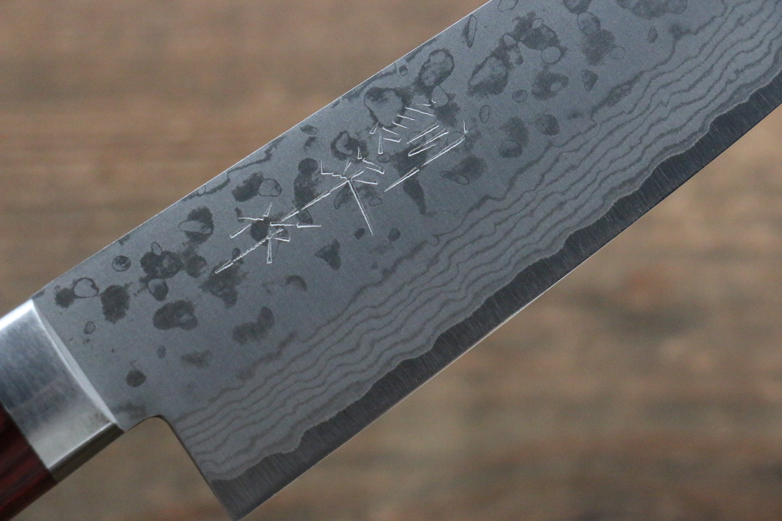 Kunihira Sairyu VG10 Damascus Small Santoku 135mm Red Pakka wood Handle - Seisuke Knife