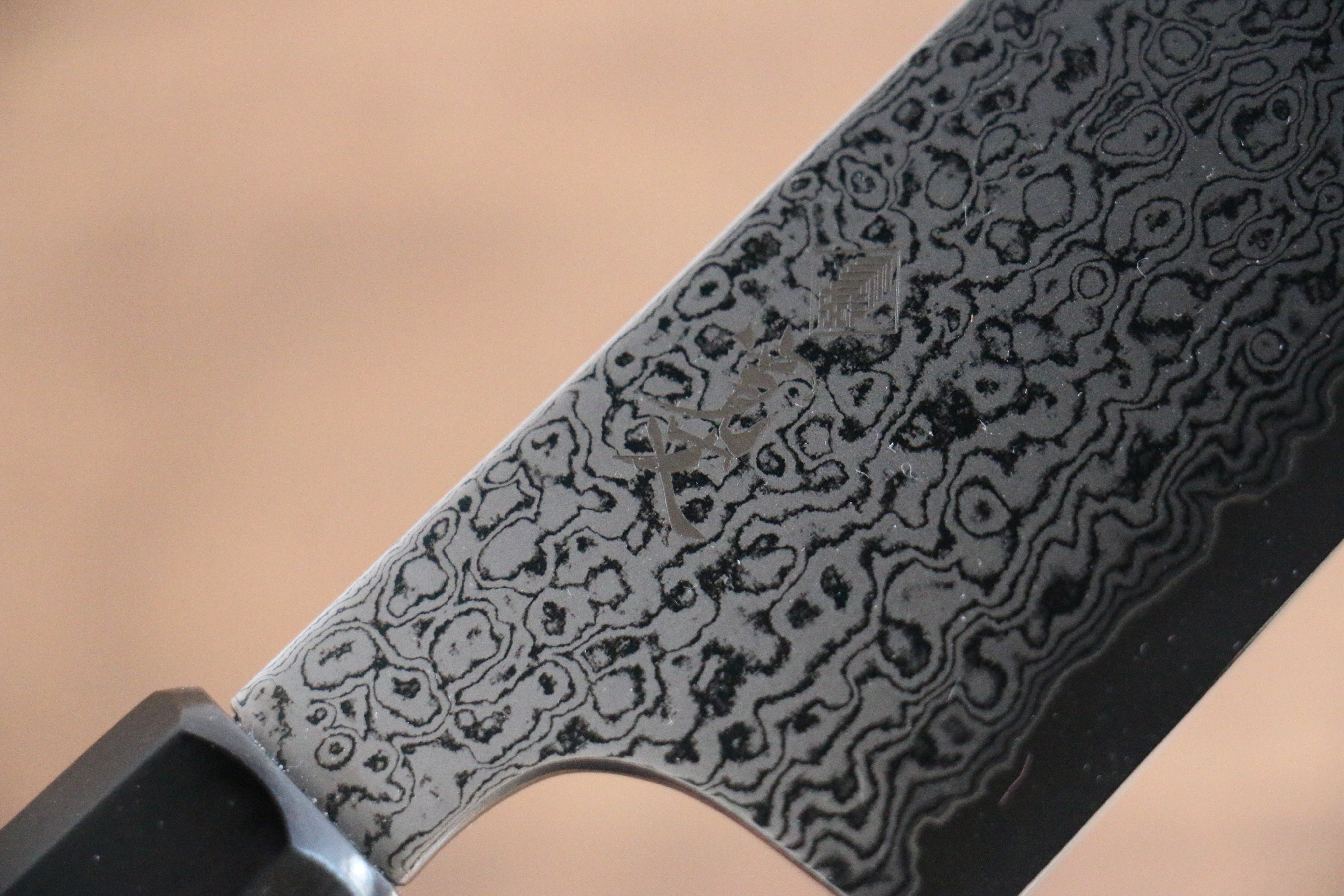 Kanjyo VG10 Damascus Kiritsuke Santoku 180mm Gray Pakkawood Handle - Seisuke Knife