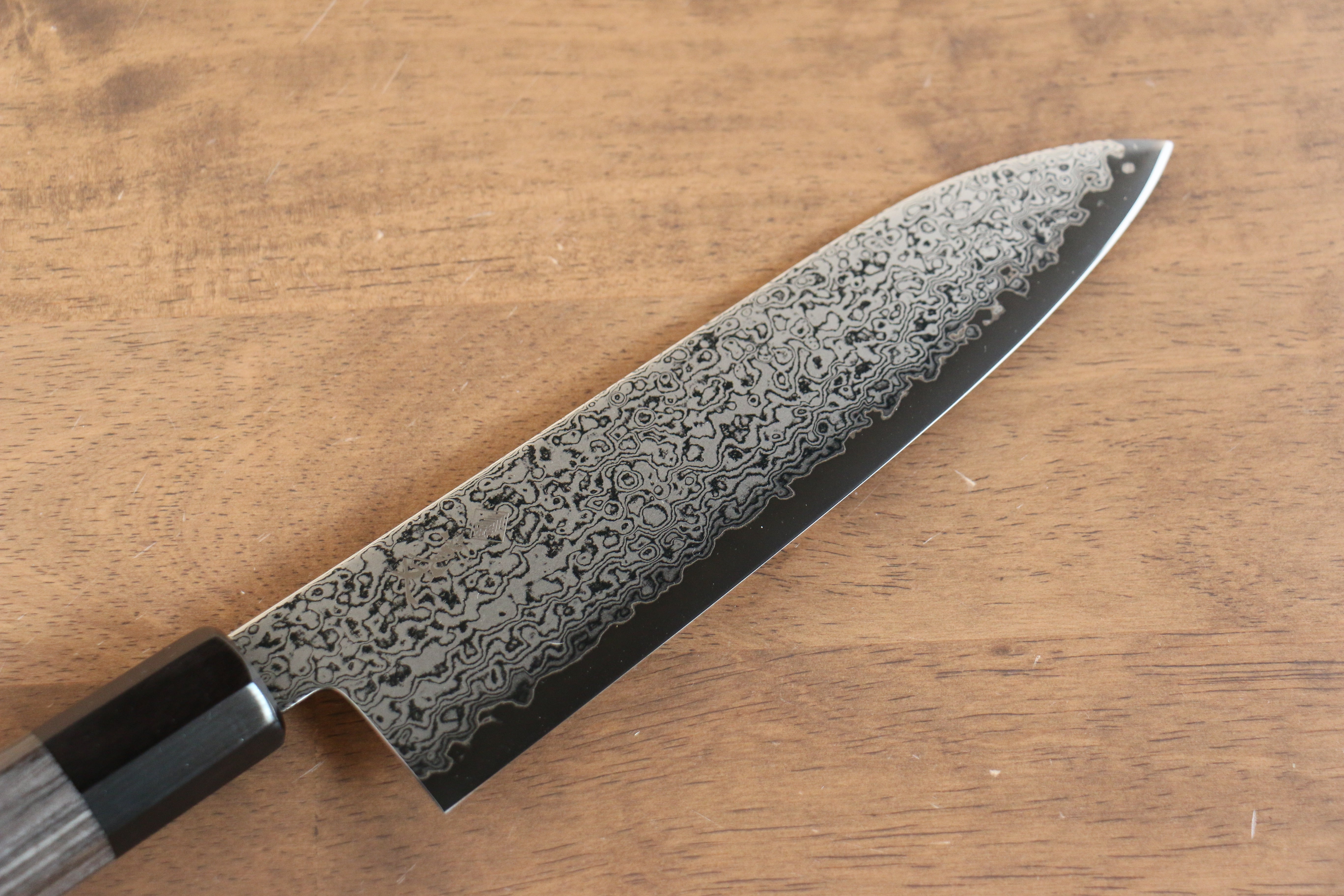 Kanjyo VG10 Damascus Santoku 180mm Gray Pakkawood Handle - Seisuke Knife
