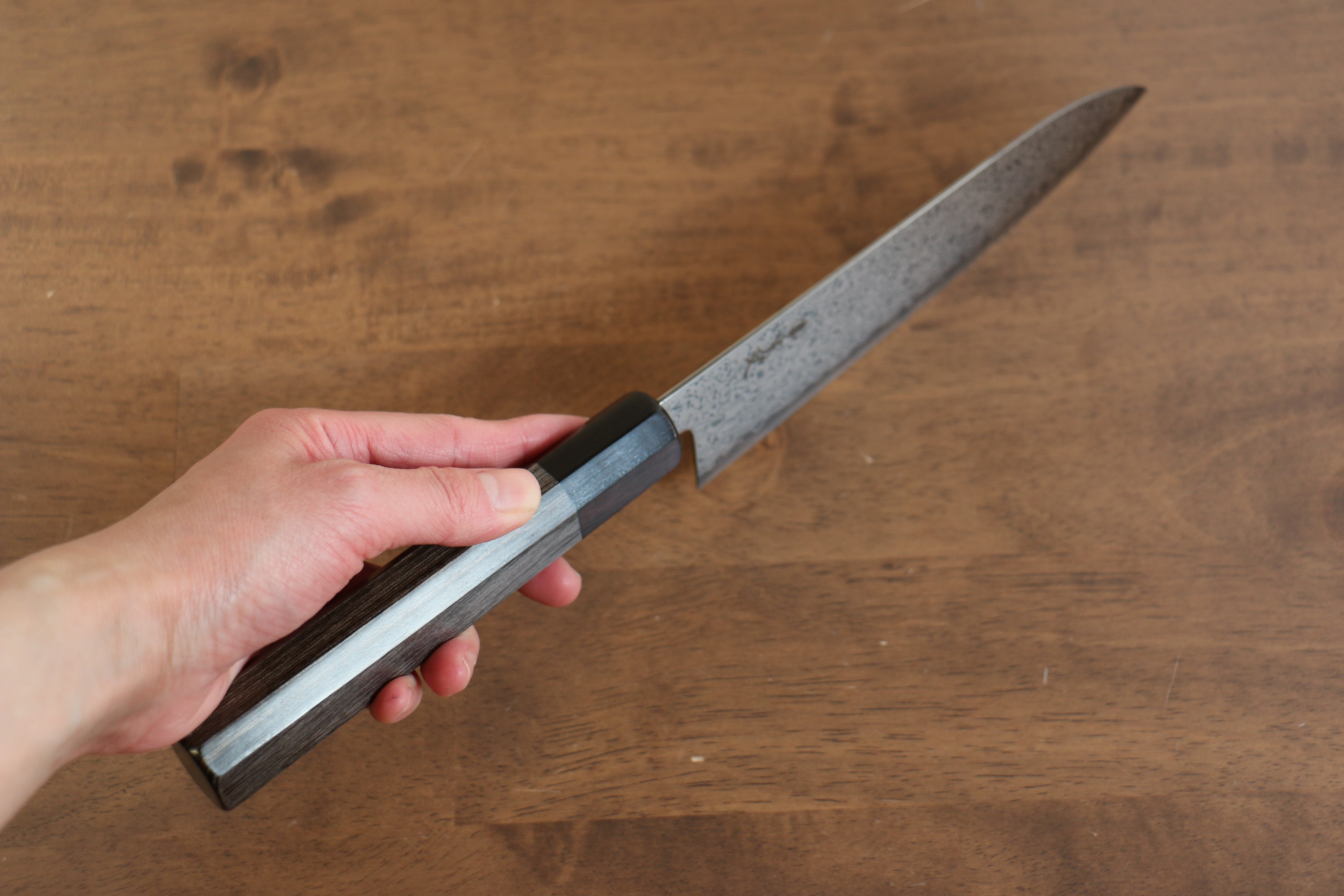 Kanjyo VG10 Damascus Santoku 180mm Gray Pakkawood Handle - Seisuke Knife